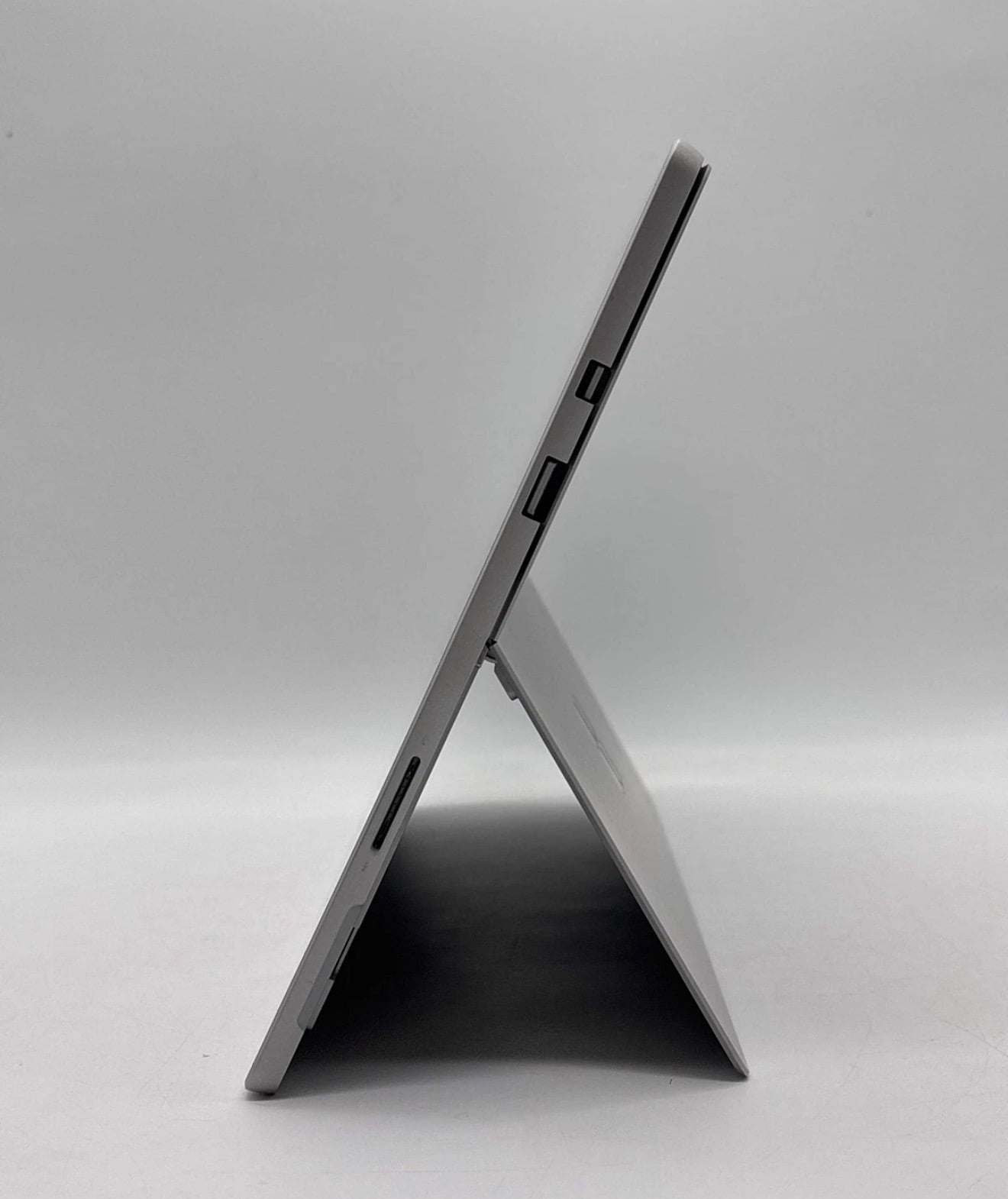 Microsoft Surface Pro 5 12.3 in Tablet Laptop (Silver, 8GB RAM 256GB SSD) 57fwo - Image 4