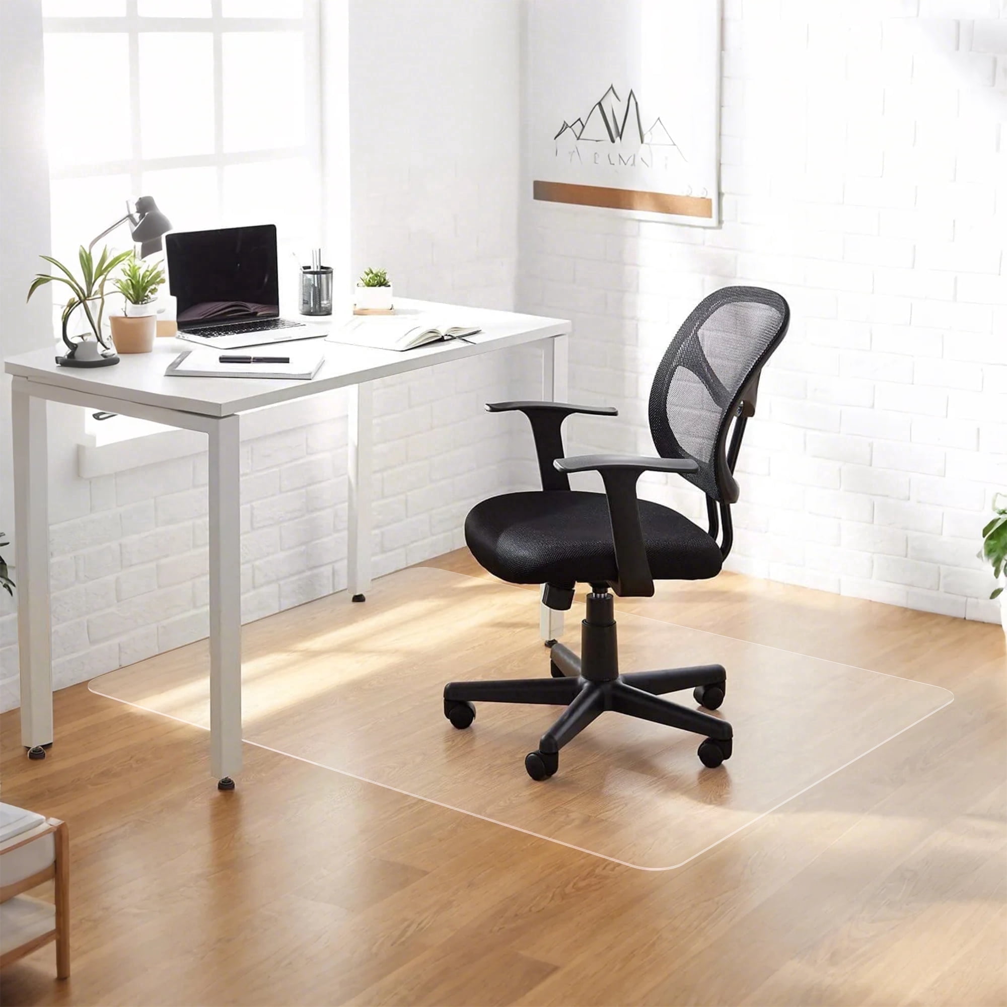 Hriiiiya Office Chair Mat for Hardwood Floors, Non-Slip Floor Protector for Desk Chairs (Clear, 36 in x 48 in) b0ywt