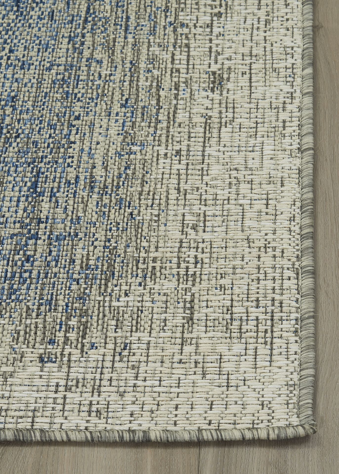 FH Home Dhruva Outdoor Rug Modern Ombre Stain Resistant Patio Area Rug (Blue, 4 ft x 6 ft) 4otf6