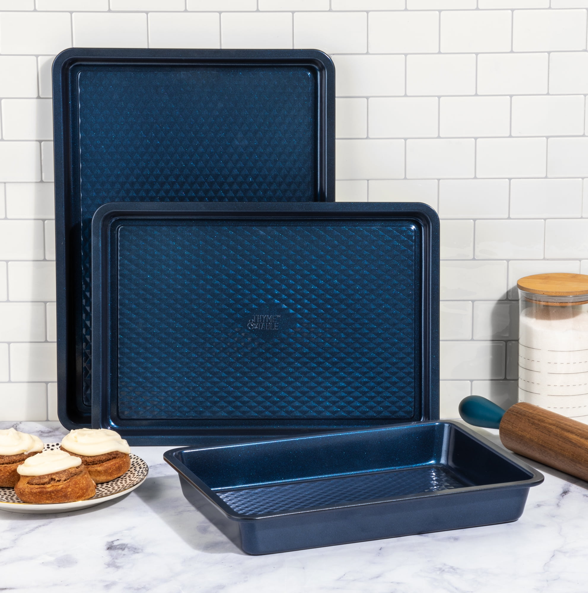 Thyme & Table Non-Stick Aluminized Steel Baking Set (Navy, 3pc) j6rox - Image 5