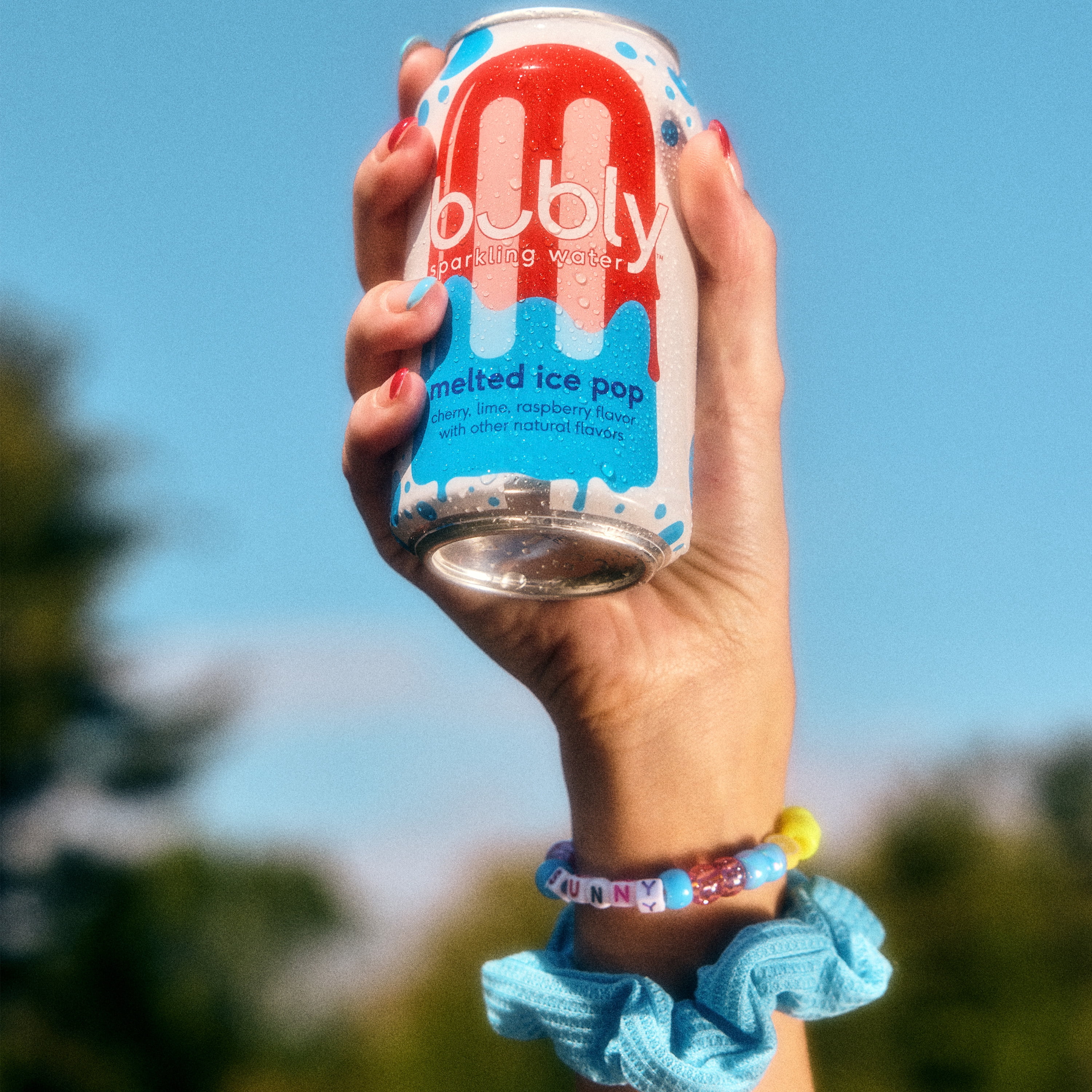 bubly Sparkling Water, Melted Ice Pop Flavor, Zero Calorie Refreshment (8 Pack, 12 fl oz) ju7jf