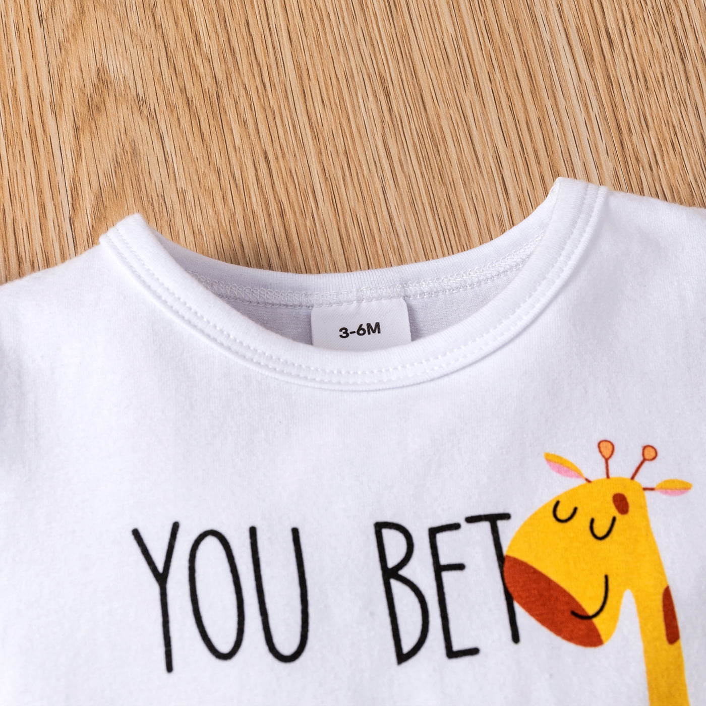 PatPat Baby Girl 3-Piece Outfit Set Giraffe Print Romper Shorts and Headband (Yellow, 0-3 Months) 78flh