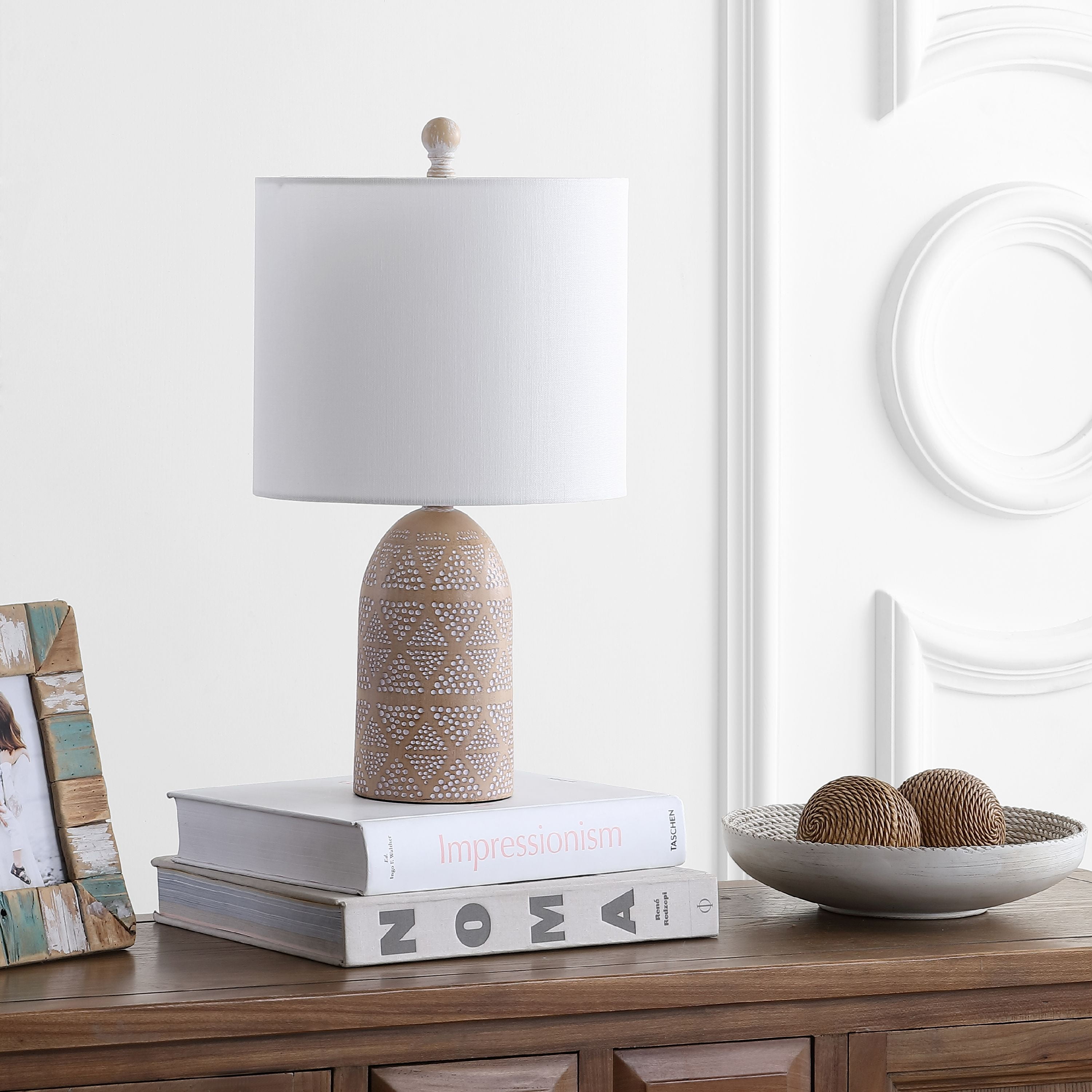 Safavieh Nava Polka Dot Engraved Table Lamp with Off-White Shade (Brown, 18.5 in. H) 25z46