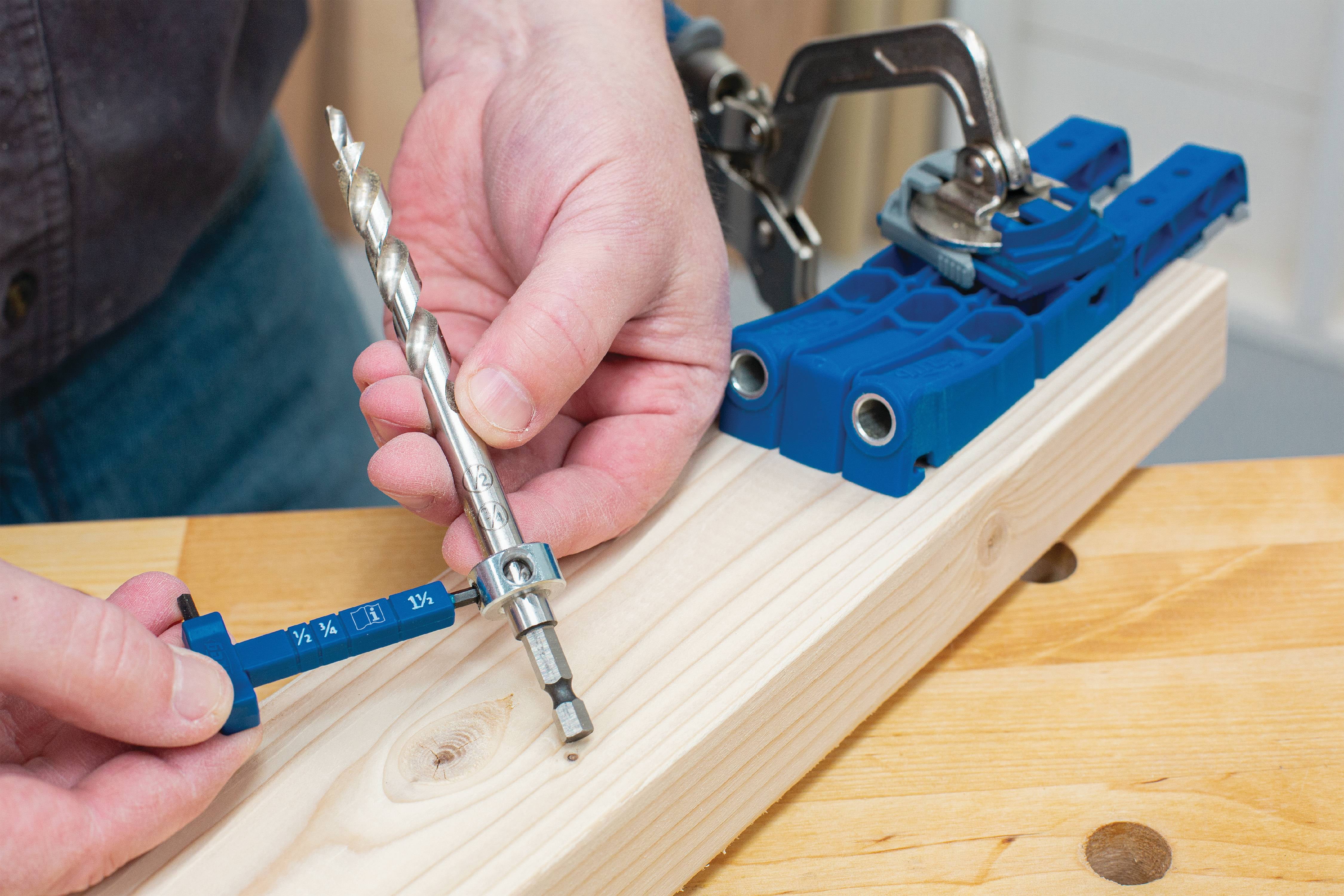 Kreg Pocket Hole Jig 320 Portable Woodworking Joinery System (Adjustable Spacing, 1 Piece) pd94s