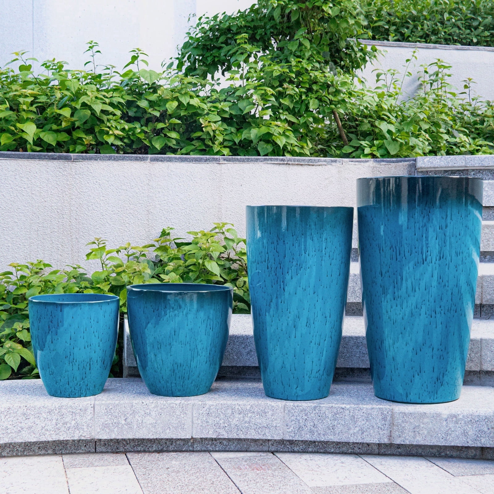 Fiason 4-Piece Tall Planter Set, Weatherproof Plastic Flower Pots with Drainage Holes and Mesh Filter (Blue, 24 in, 21 in, 12 in, 10 in) 1fcjk