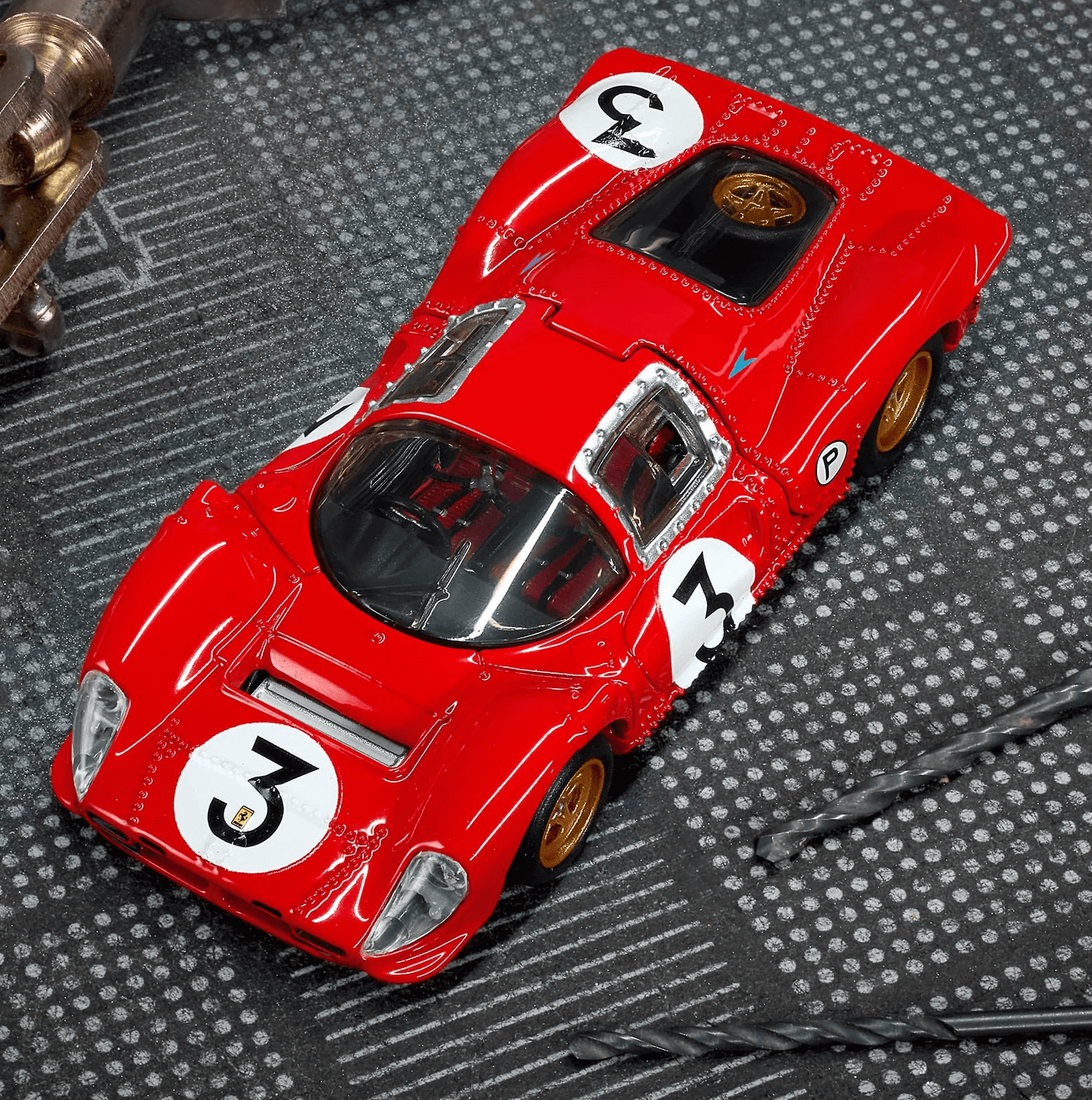 Hot Wheels Elite 64 1967 Ferrari 330 P4 Premium Die-Cast Car (Rosso Corsa Red, 1:64 Scale) frf7s