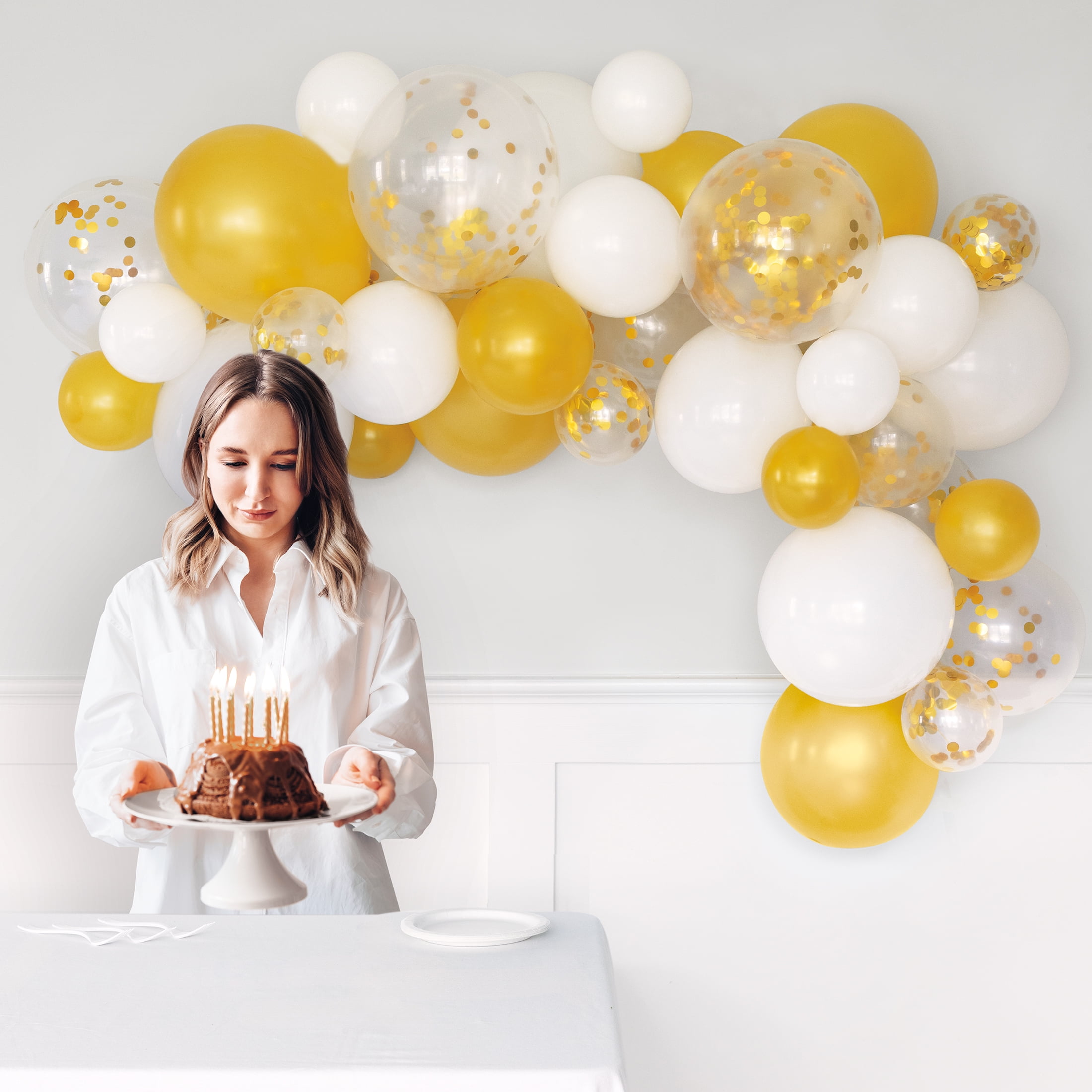 Way To Celebrate Latex Balloon Arch Kit, Decorative Party Garland Set (Gold, White, 36 Pieces) u1n3y