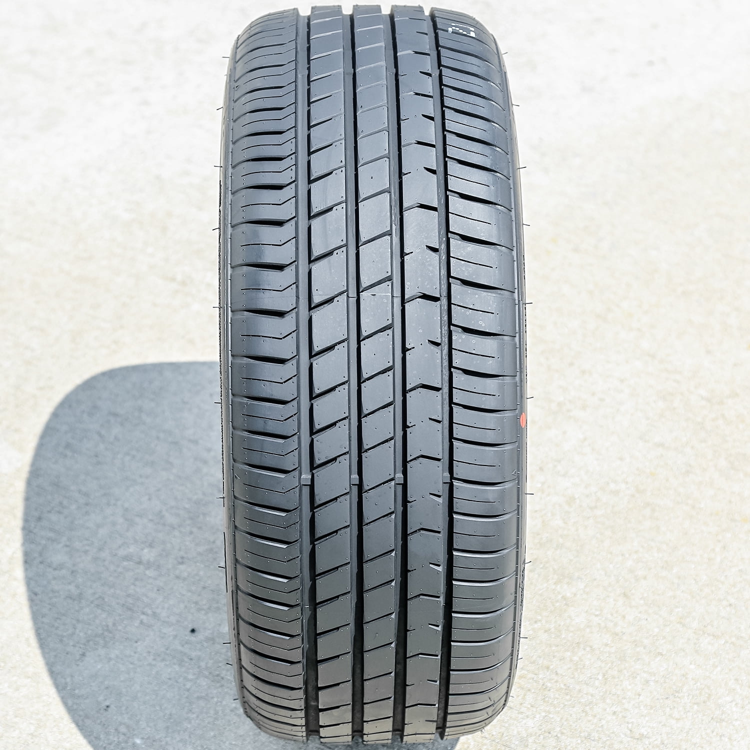 Atlander Xsport-86 All-Season Performance Tire (245/45R20 XL 103W) chp75