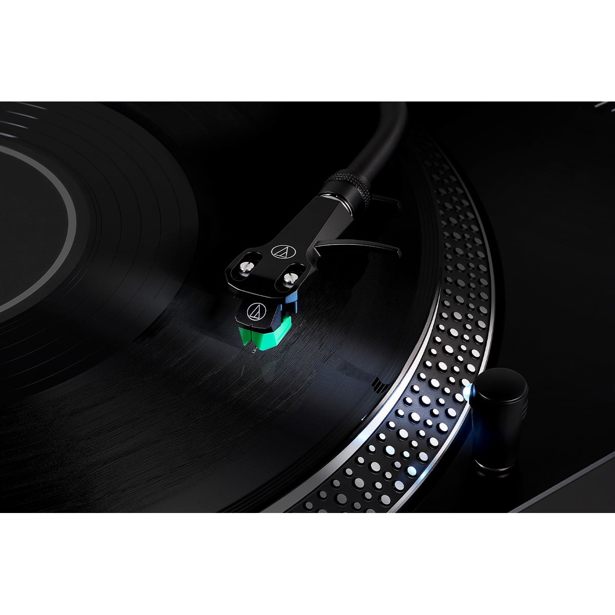 Audio-Technica AT-LP120XBT-USB Wireless Direct-Drive Turntable with Bluetooth (Black) di1iv