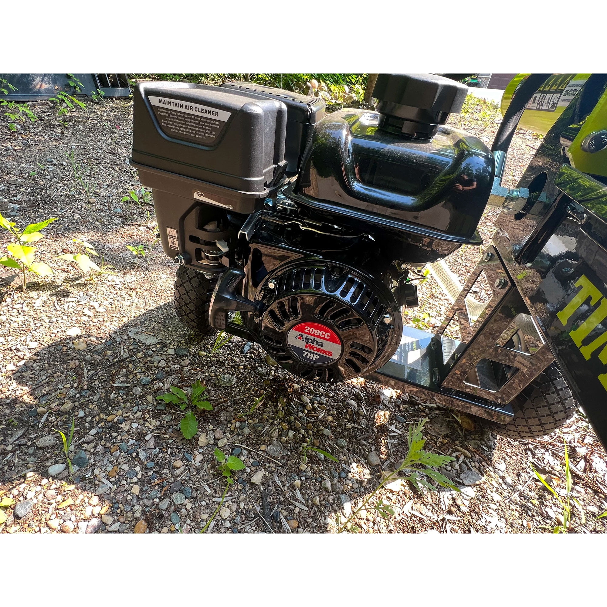 Timber Tuff 20 Ton Gas Powered Log Splitter (Black, 20.5 in) hdhri