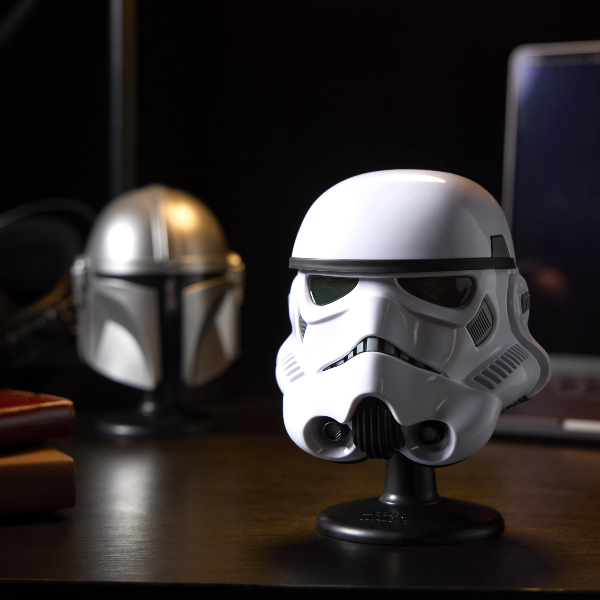 Star Wars The Black Series Stormtrooper Premium Mini Helmet for Display (White, 6 in) 351sv - Image 10