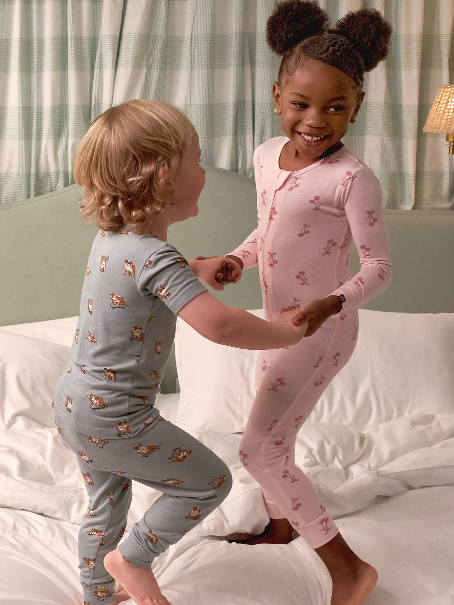 Modern Moments by Gerber Toddler Neutral Super Soft One-Piece Pajamas (Neutral, 5T) 00wpy