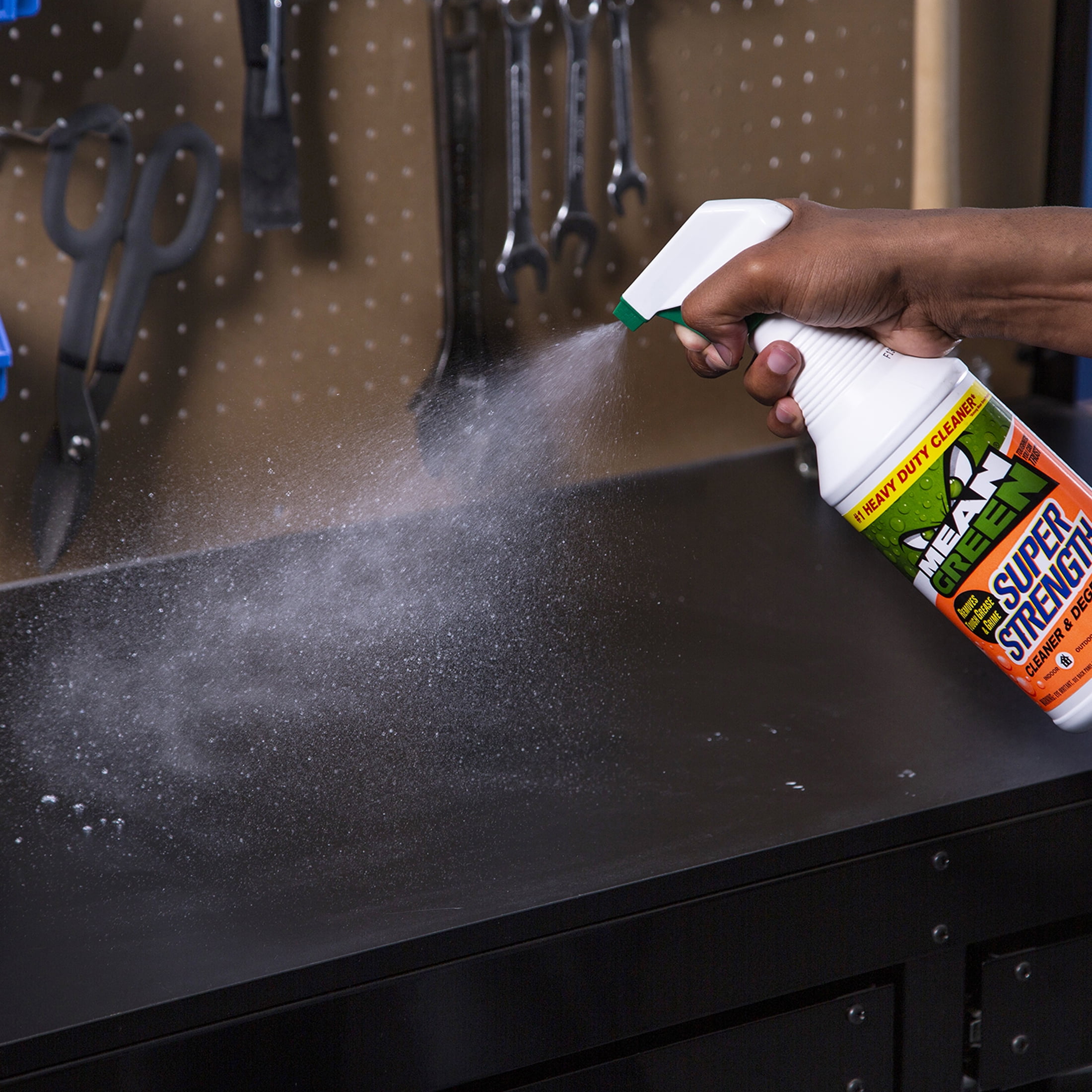 Mean Green Super Strength Cleaner and Degreaser (Green, 40 oz) 2a8st
