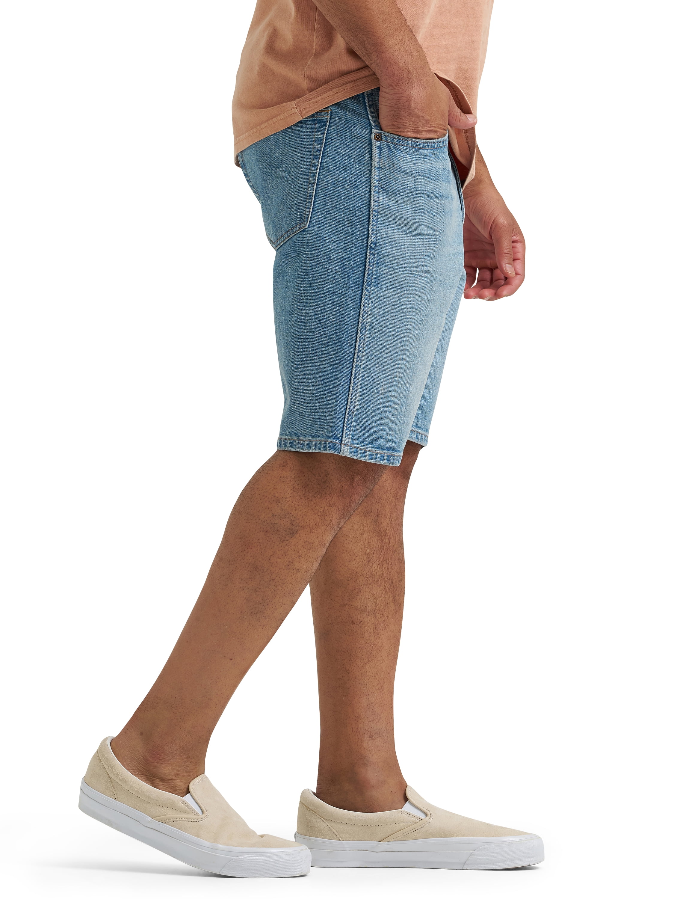 Wrangler Men's Relaxed Fit Five Pocket Denim Shorts (Blue, 30-50) gsy2z