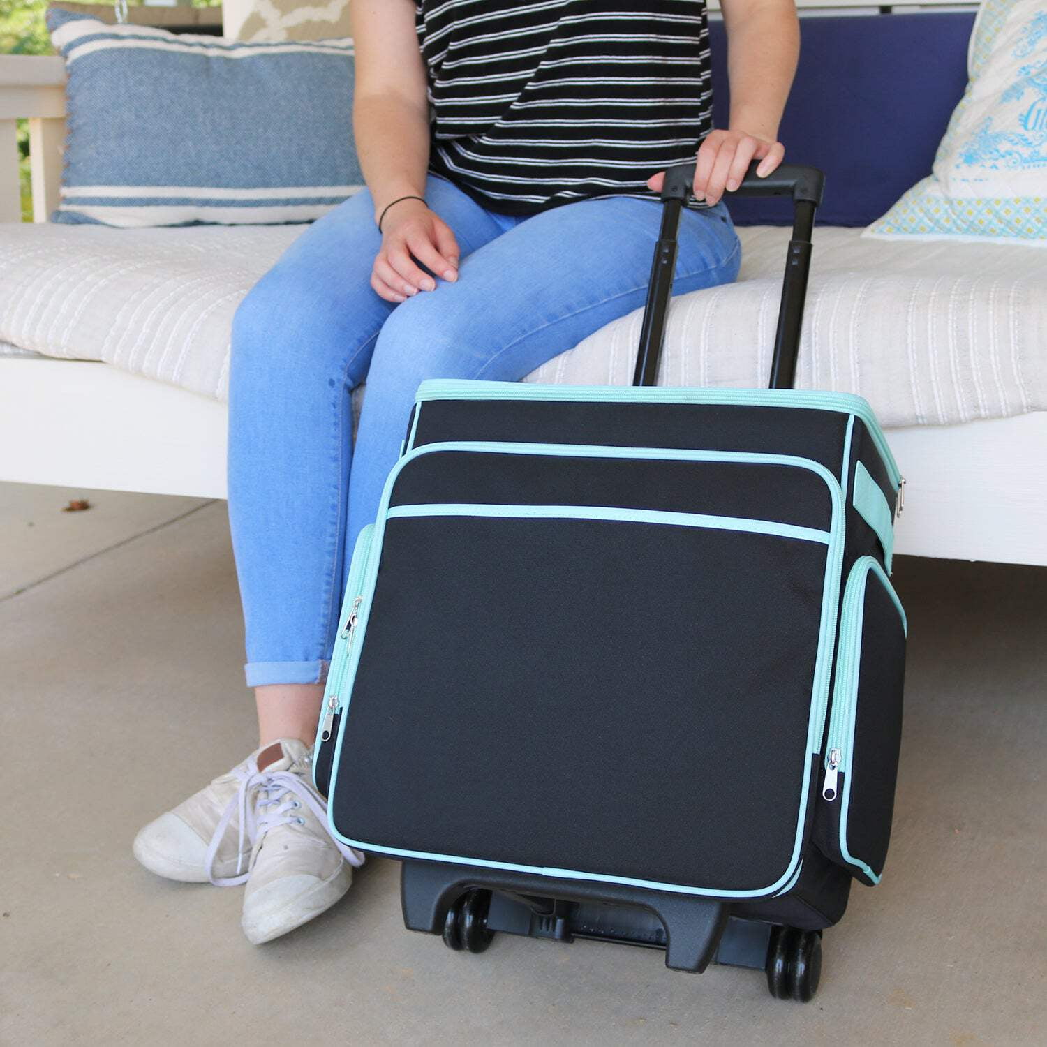 Everything Mary Rolling Scrapbook Case, Portable Craft Organizer with Telescoping Handle and Wheels (Black/Teal, 18 in x 14 in x 10 in) 9d2lf