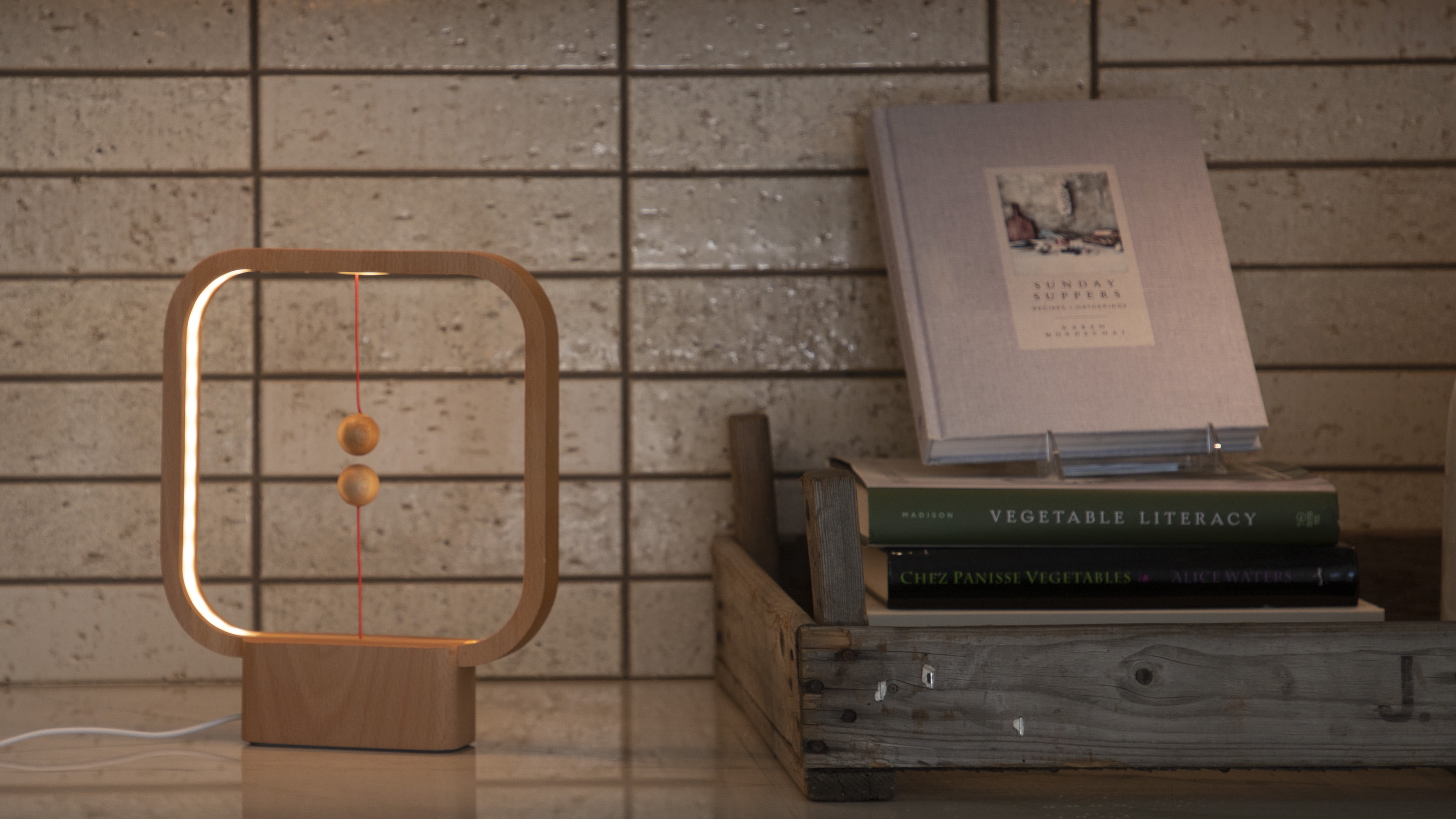 DesignNest Heng Balance Desk Lamp Square (Light Wood, 15.75 in) 2bp1o