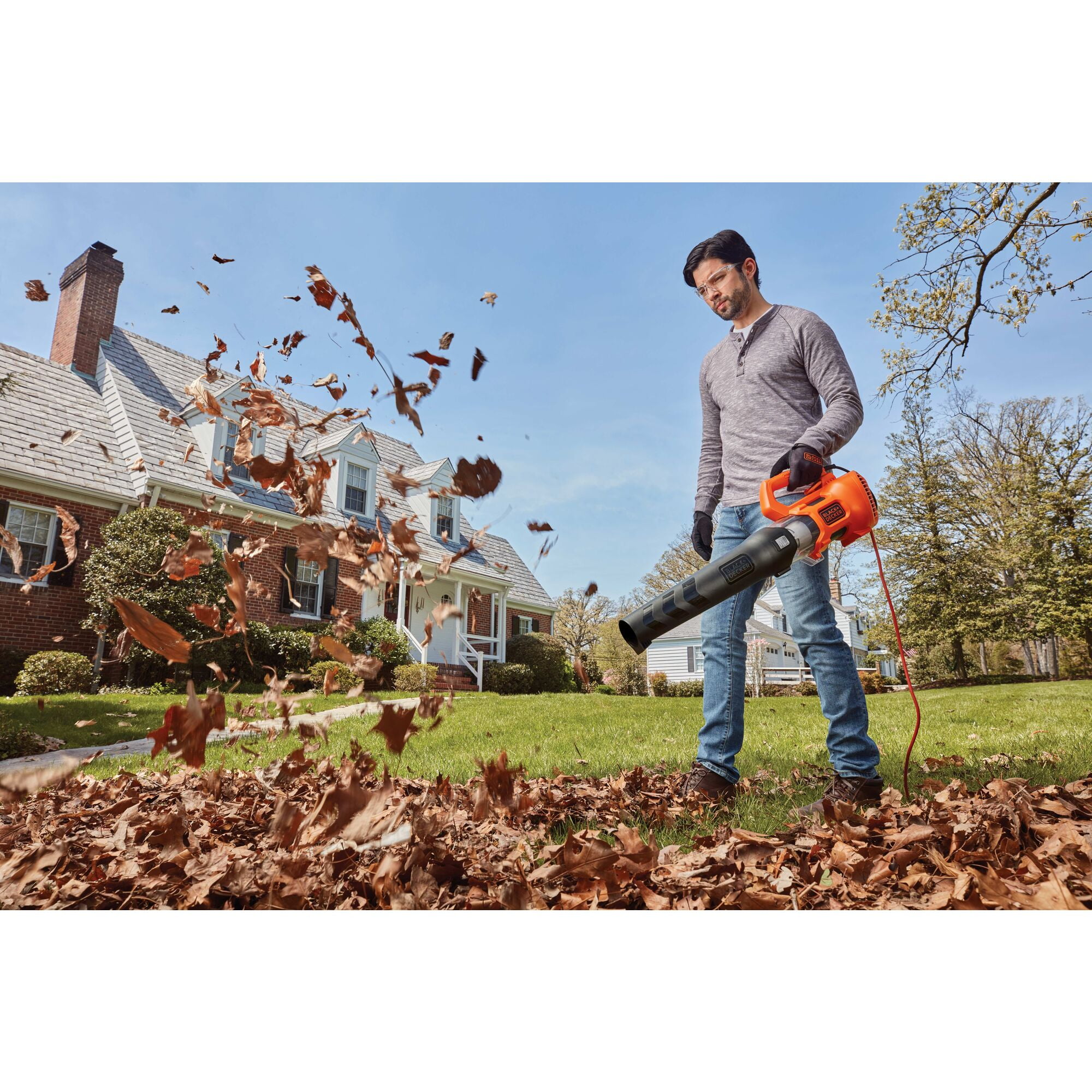 BLACK+DECKER Electric Axial Leaf Blower, 9 Amp High-Performance Yard Cleanup Tool (Black, 140 MPH) 9y9y4