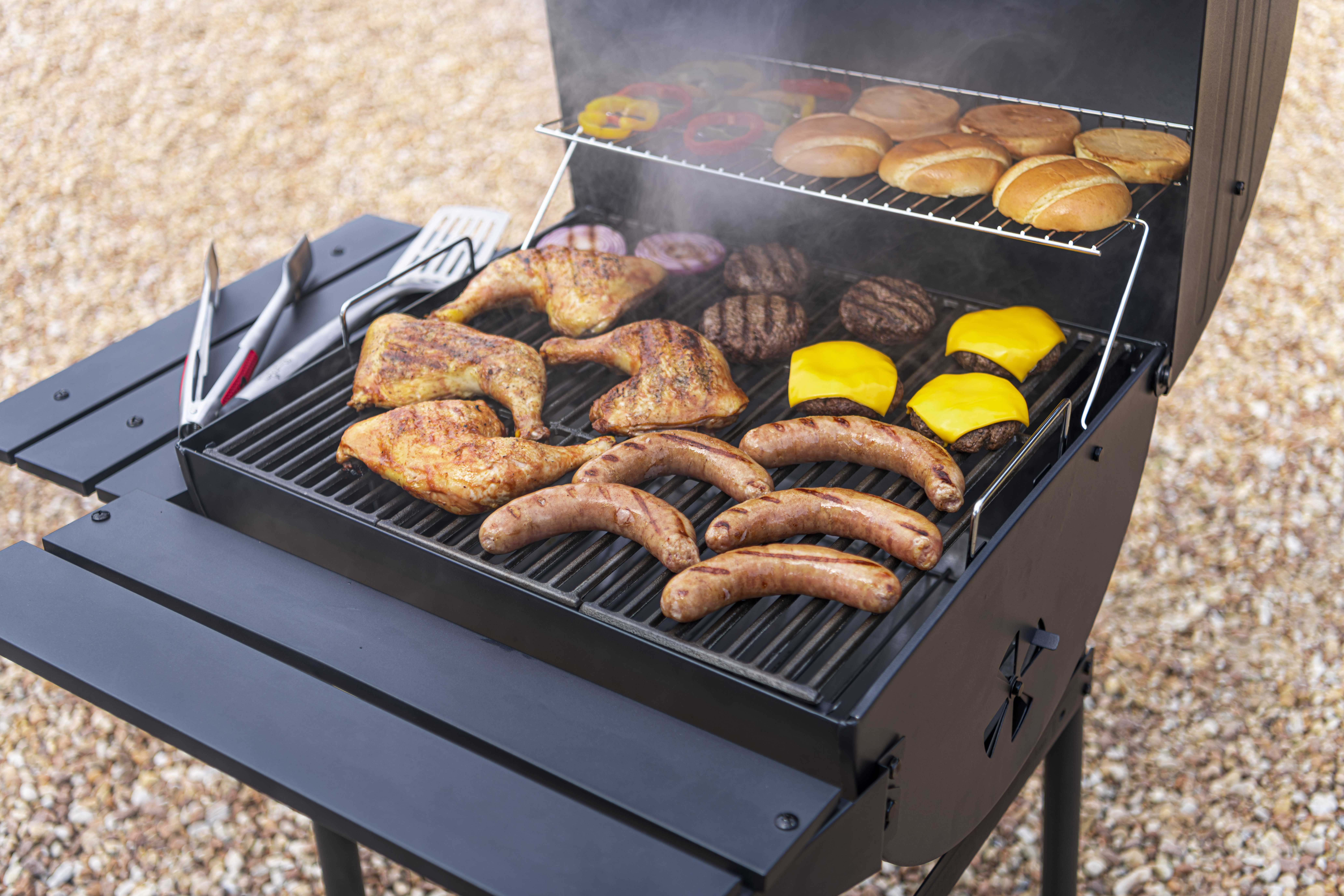 Char-Broil 625 Charcoal Grill with Adjustable Height Pan and Ash Drawer (Black, 580 sq. in) pq0mp