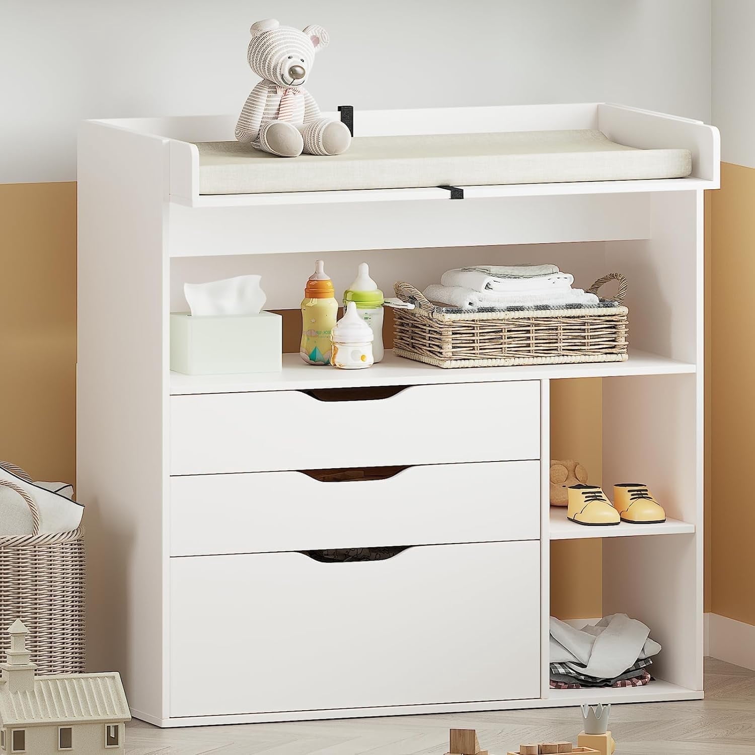 Linor Baby Changing Table Dresser with 3 Drawers and 3 Storage Shelves (White, 34.3 in x 18.5 in x 34.5 in) lfr9j