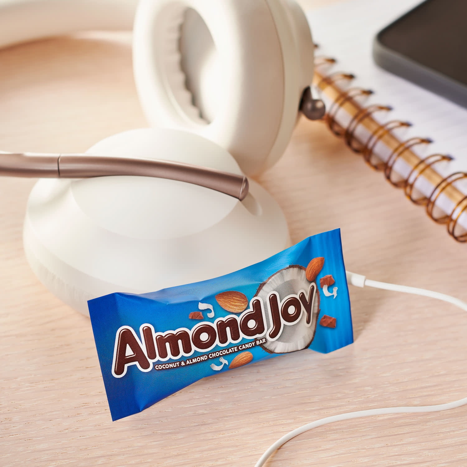 Almond Joy Miniatures Coconut and Almond Chocolate Candy Bars (Milk Chocolate, 10.2 oz) ebhxw