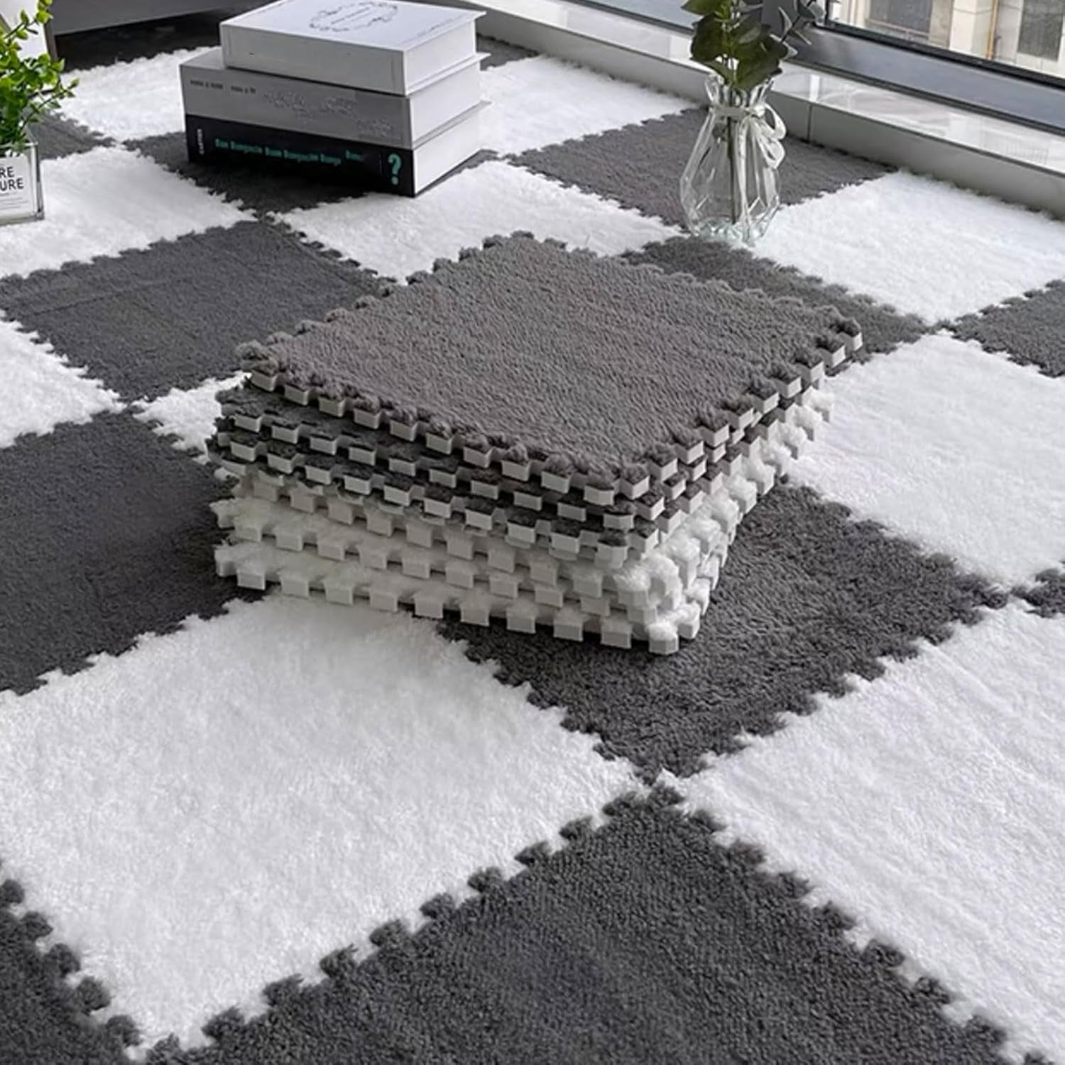 Umid Fluffy Plush Interlocking Foam Floor Mats, Soft Non-Slip Carpet Tiles for Playroom and Living Room (Grey and White, 10 Pack, 12x12 in) 4j42i