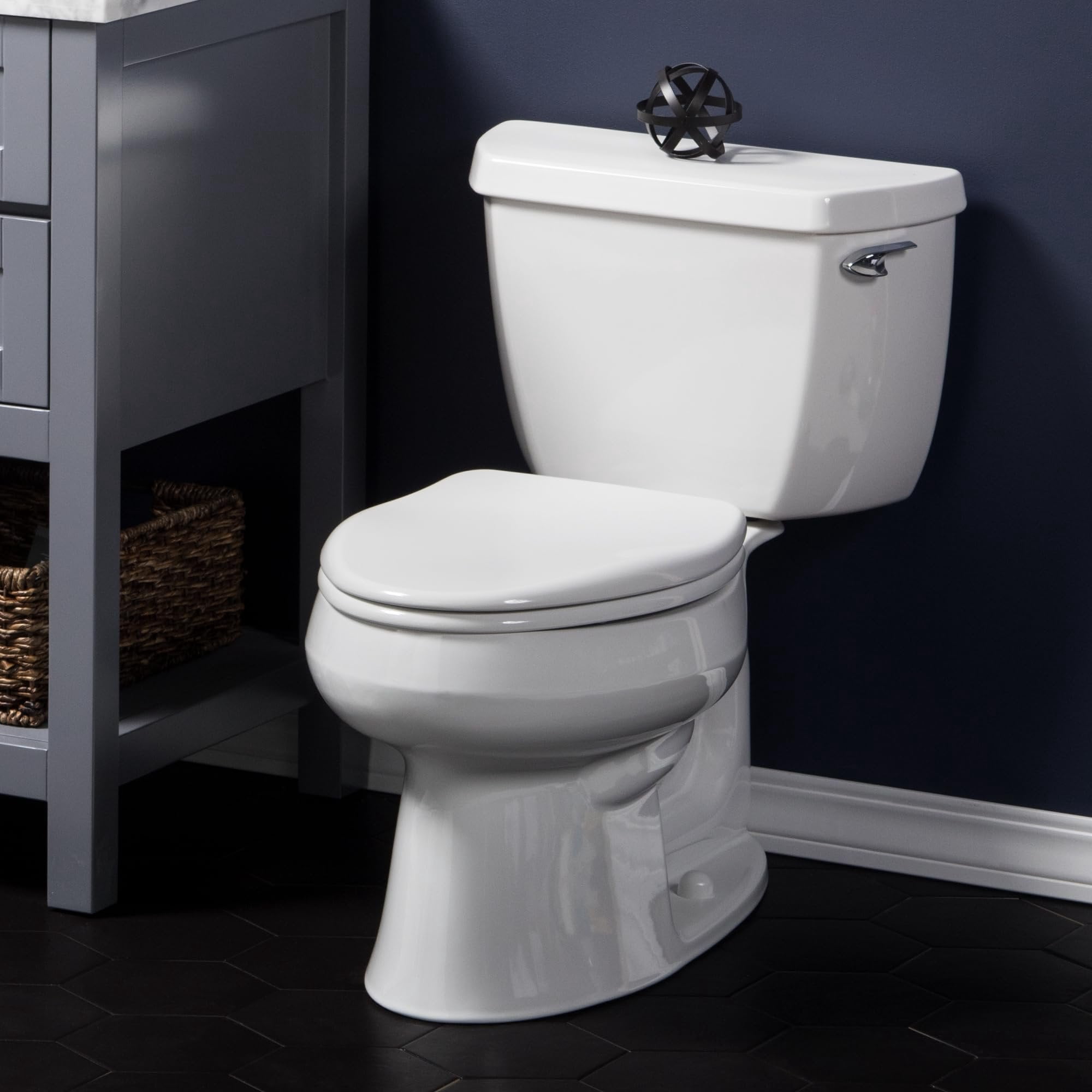 Bemis Alesio II Elongated Enameled Wood Toilet Seat with WhisperClose and STA-TITE Fastening System (White, 18.5 in) tumn3