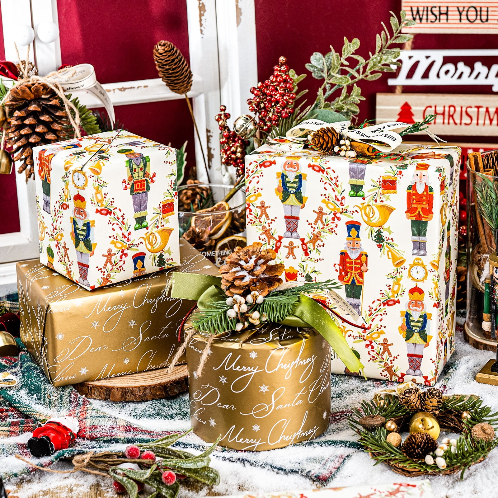 HOMERAL Christmas Wrapping Paper Roll, Nutcracker and Wreath Pattern Gift Wrap (Gold, 17 in x 33 ft) rxeff