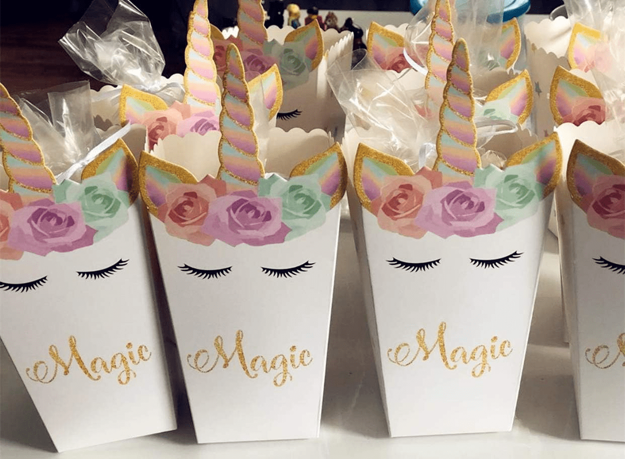 LaVenty Magical Unicorn Party Favor Boxes (12 Pack, 6.3 in x 3.5 in x 3.5 in) kmvkp