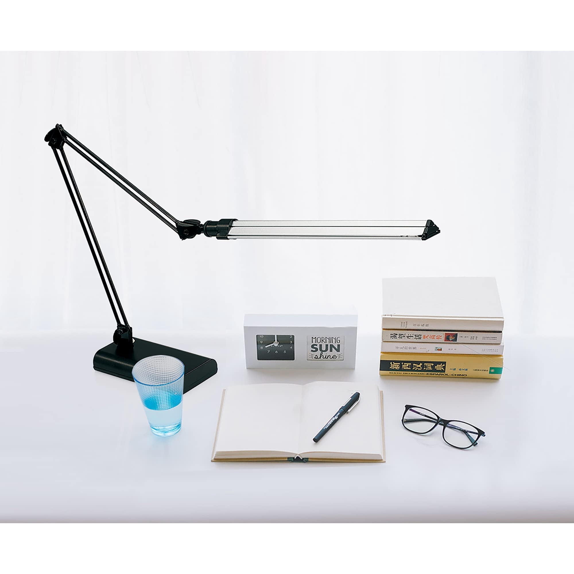 Realspace Architect Desk Lamp, Adjustable LED Task Lighting (Black/Silver, 21.5 in) fgrbj