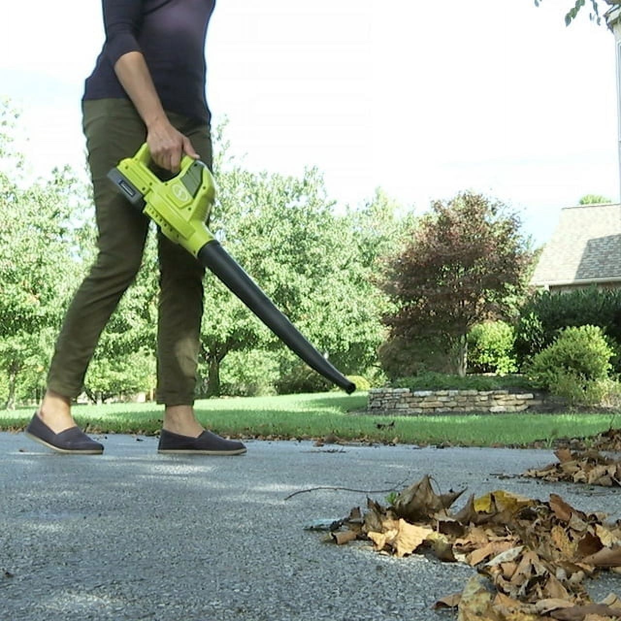 Sun Joe 20V Cordless Leaf Blower and Sweeper with Battery and Charger (Green, 33 in) nnhnk