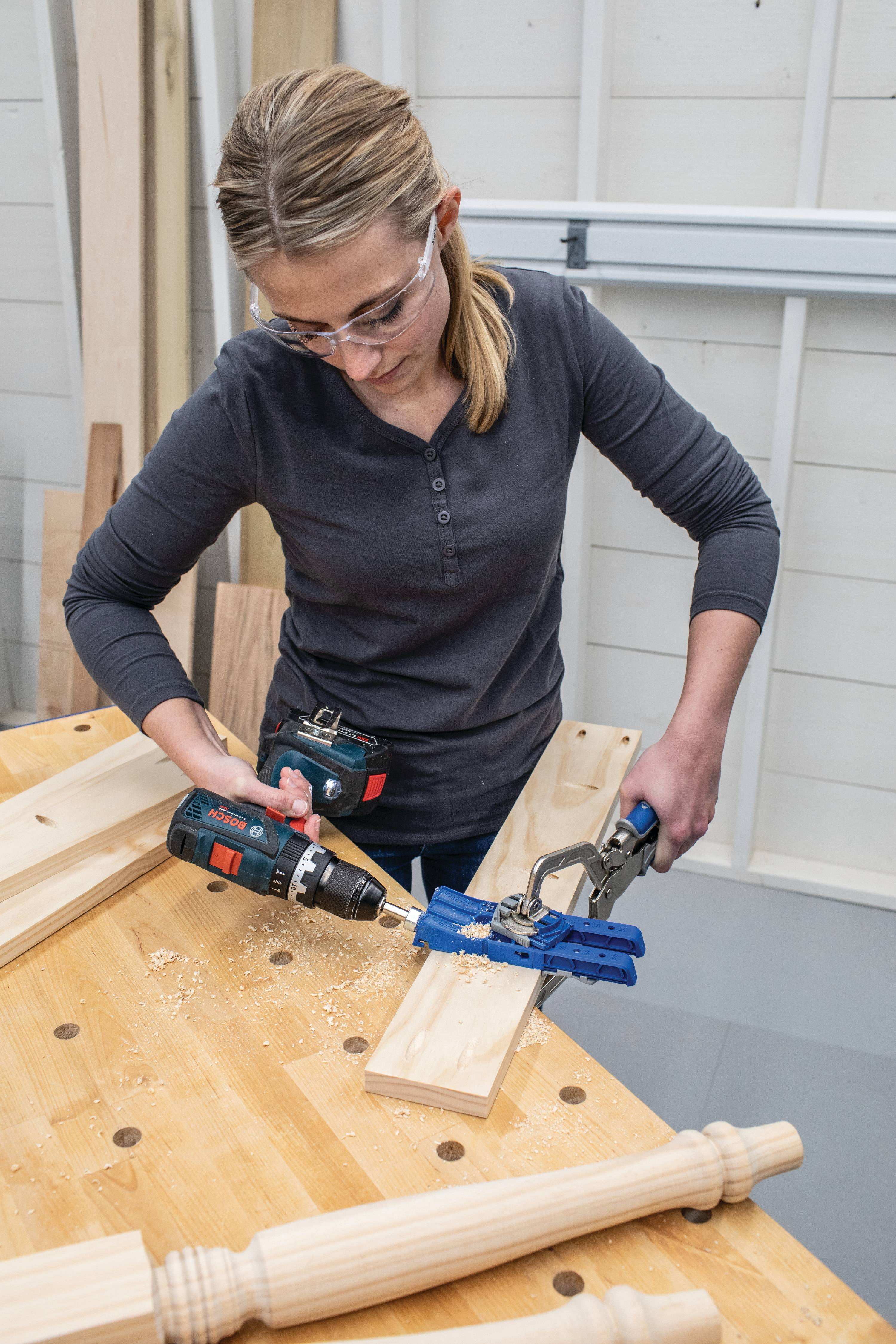 Kreg Pocket Hole Jig 320 Portable Woodworking Joinery System (Adjustable Spacing, 1 Piece) pd94s
