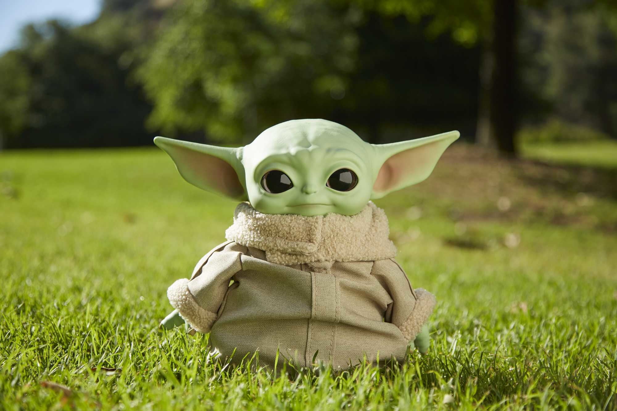 Star Wars The Child Plush Toy, Mandalorian Grogu Soft Stuffed Figure (Green, 11 in) p37pv