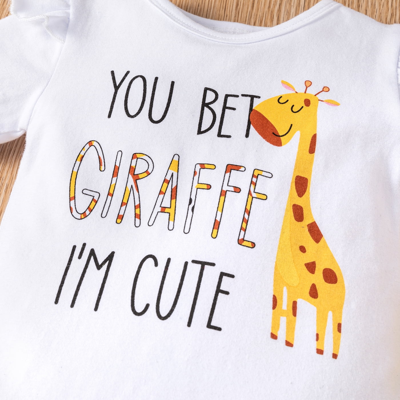 PatPat Baby Girl 3-Piece Outfit Set Giraffe Print Romper Shorts and Headband (Yellow, 0-3 Months) 78flh