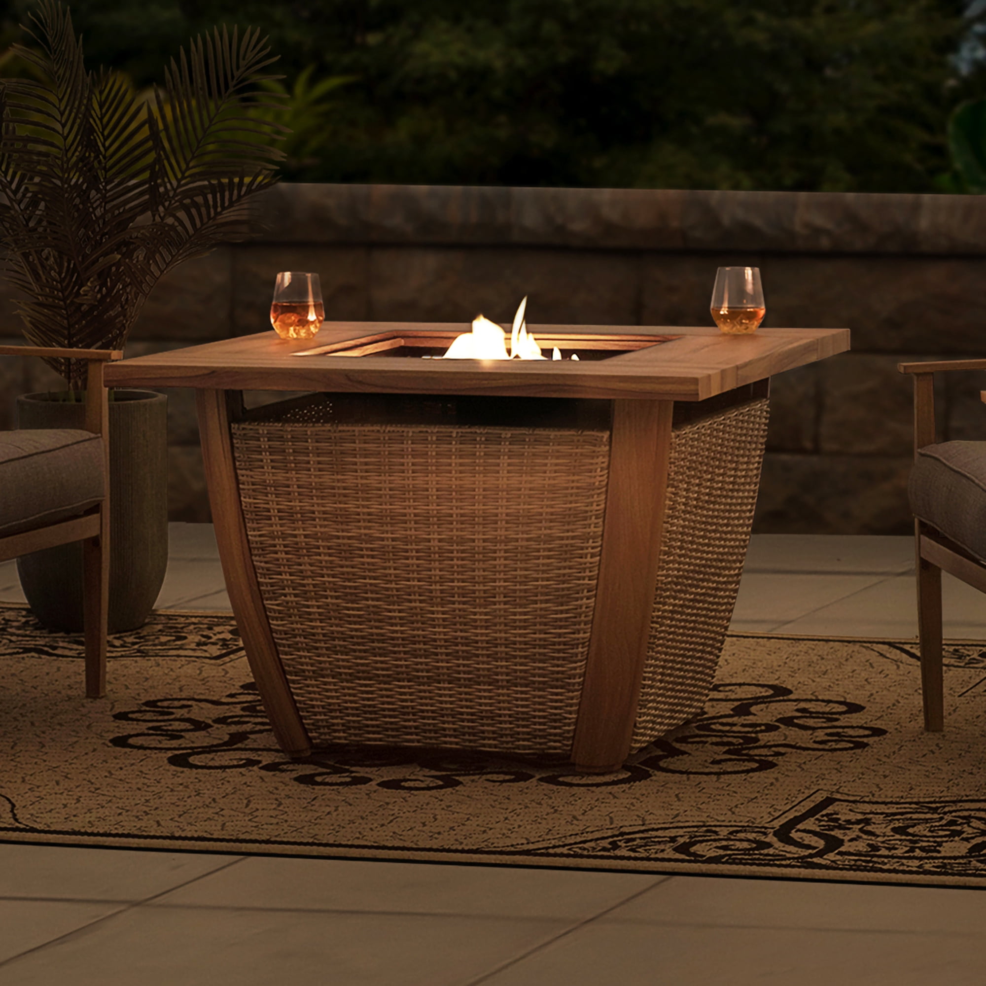 Sunjoy 38 in. Outdoor Propane Gas Fire Pit Table with Hidden Tank and Lid (Brown, 38 in.) ed3xm