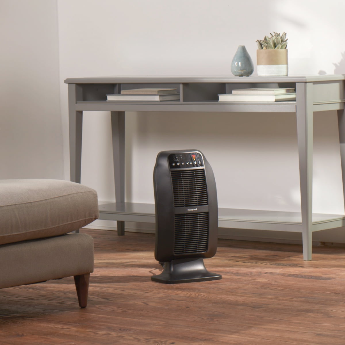 Honeywell Heat Genius Ceramic Heater with Programmable Thermostat and Tip-Over Protection (Black) mug2u