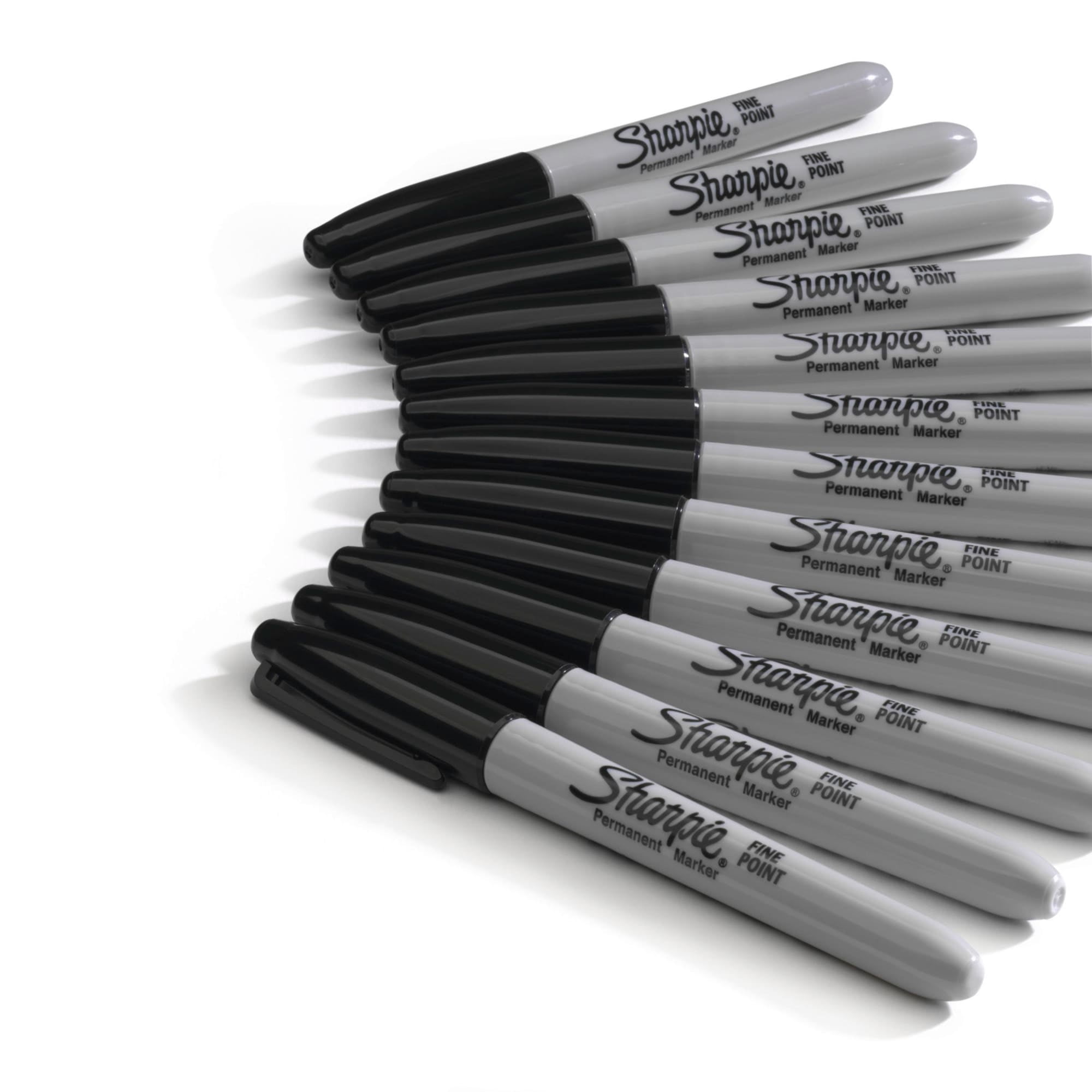 Sharpie Super Permanent Markers, Fine Point, Quick-drying Ink, (Black, 12 Count) jljma