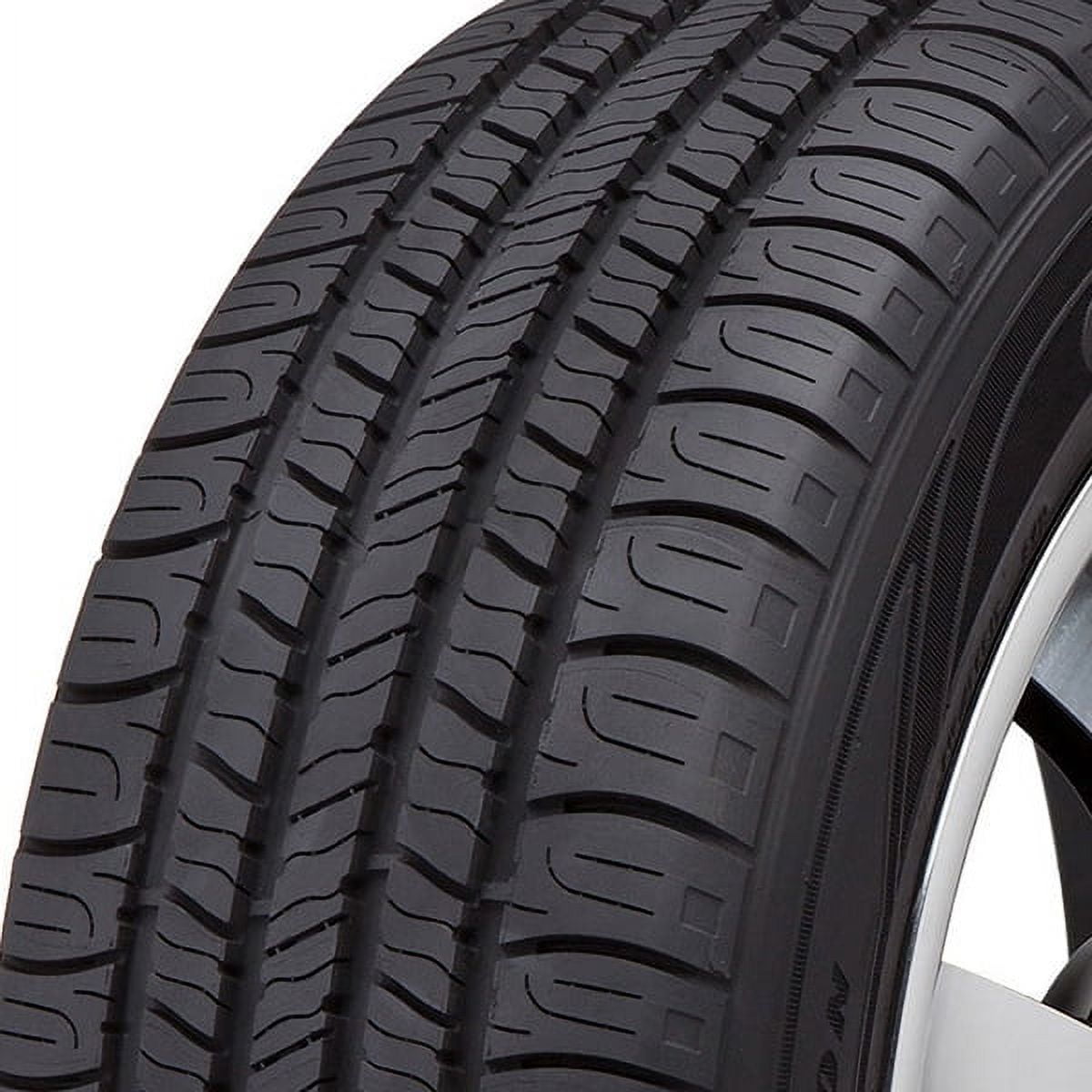 Goodyear Assurance All-Season Tires (215/70R16, 2-Pack) 80y0w