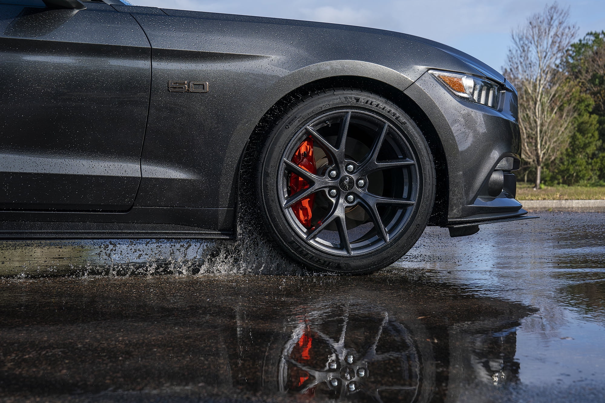 Michelin Pilot Sport All-Season 4 High-Performance Tire (325/30ZR19) ffh08