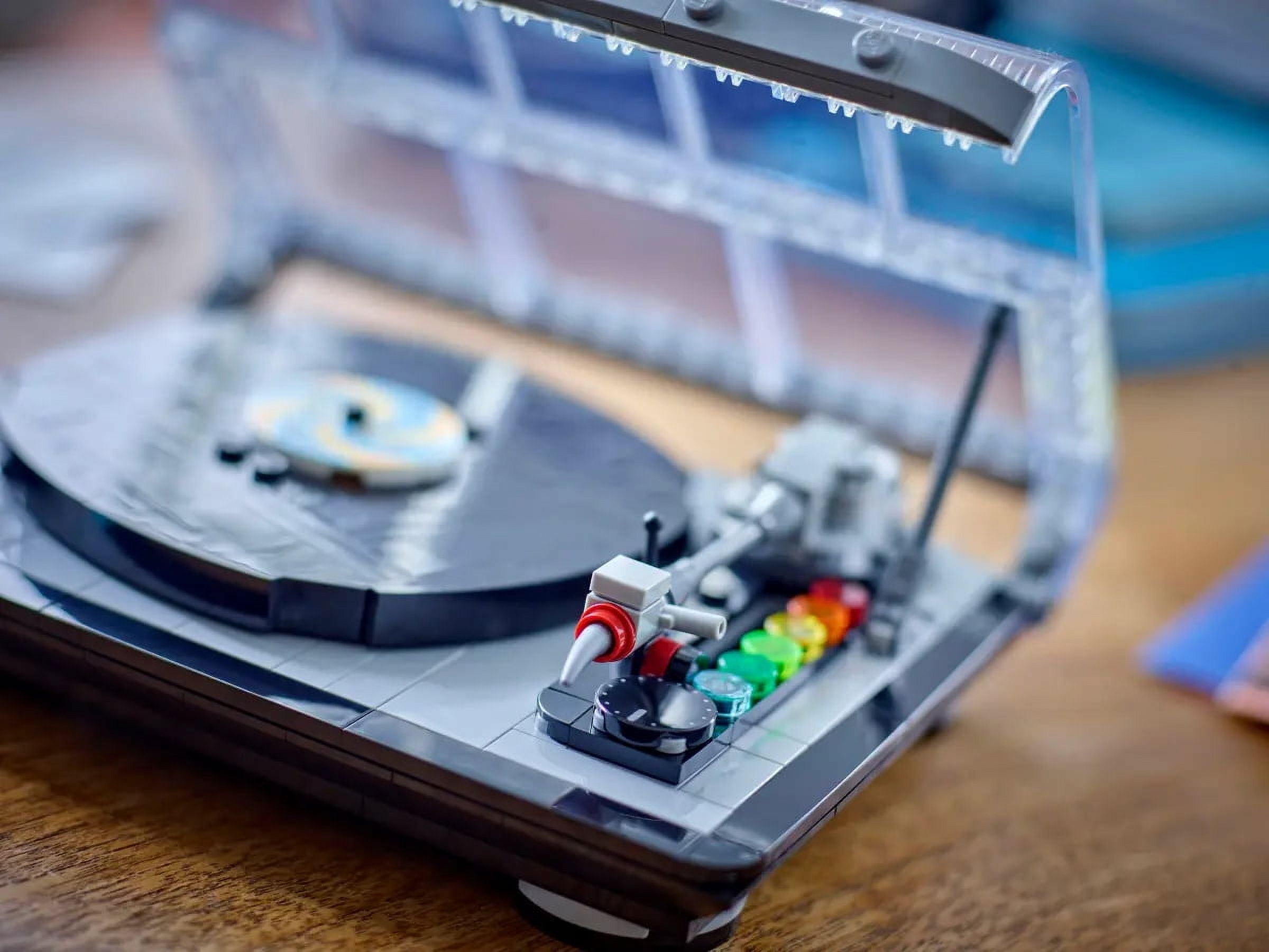 LEGO Retro Record Player Building Set (310 Pieces) wp2fz
