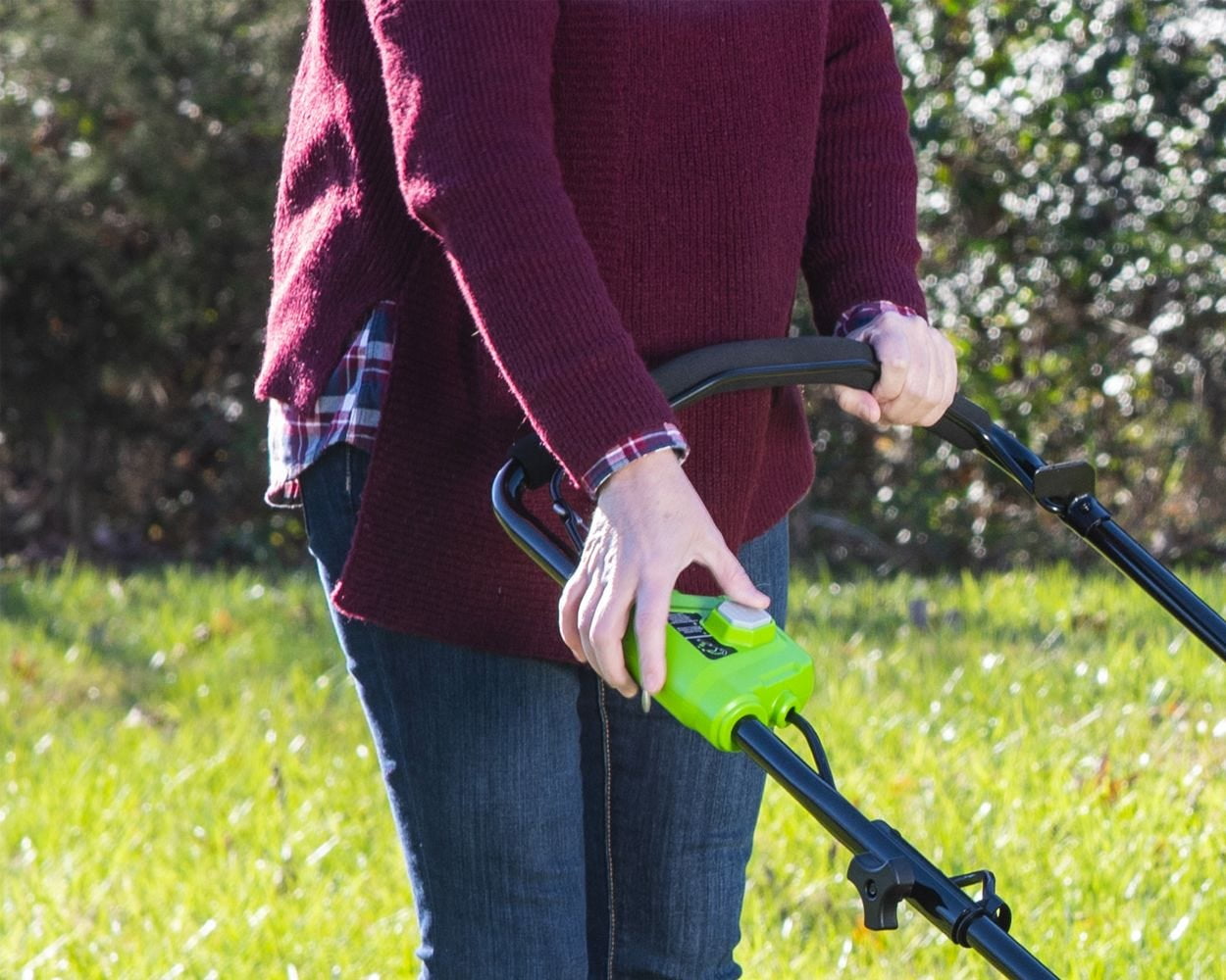 Greenworks 40V 20 in Cordless Battery Push Lawn Mower 3-Piece Combo Kit with Blower and String Trimmer (Green, 1-5.0Ah Battery and 1-2.0Ah Battery) l2ujw