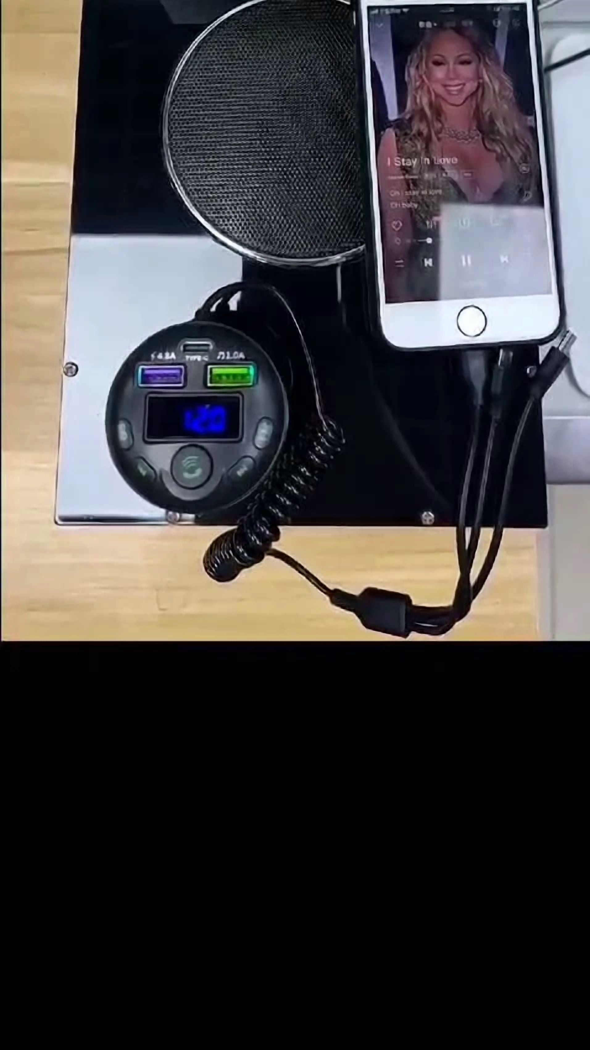 Rhea Car Bluetooth FM Transmitter with Dual USB Ports and Type-C PD Fast Charger (Universal) w0o6m