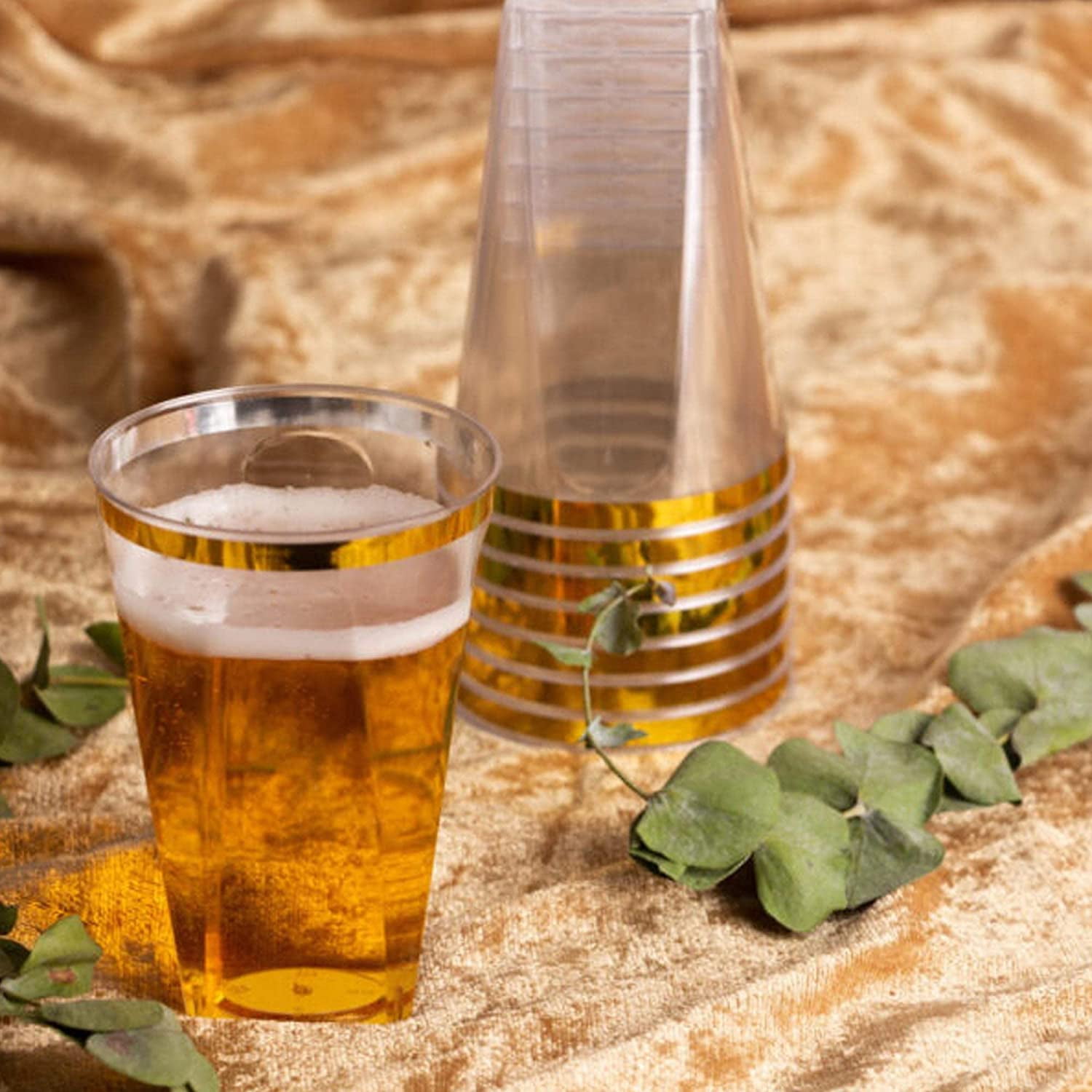 EcoQuality Square Plastic Tumblers with Gold Rim, Elegant Disposable Party Cups (Clear, 10 oz, 10 Pack) ts2nc