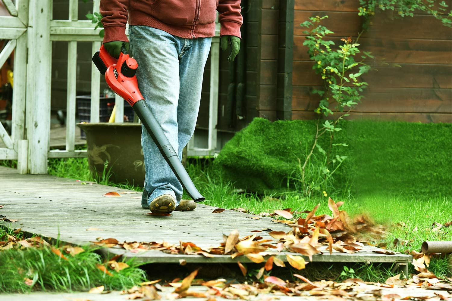 PowerSmart 20V Cordless Leaf Blower, Electric Handheld Sweeper with (2) 1.5 Ah Batteries and Charger, 7 lb f9opo