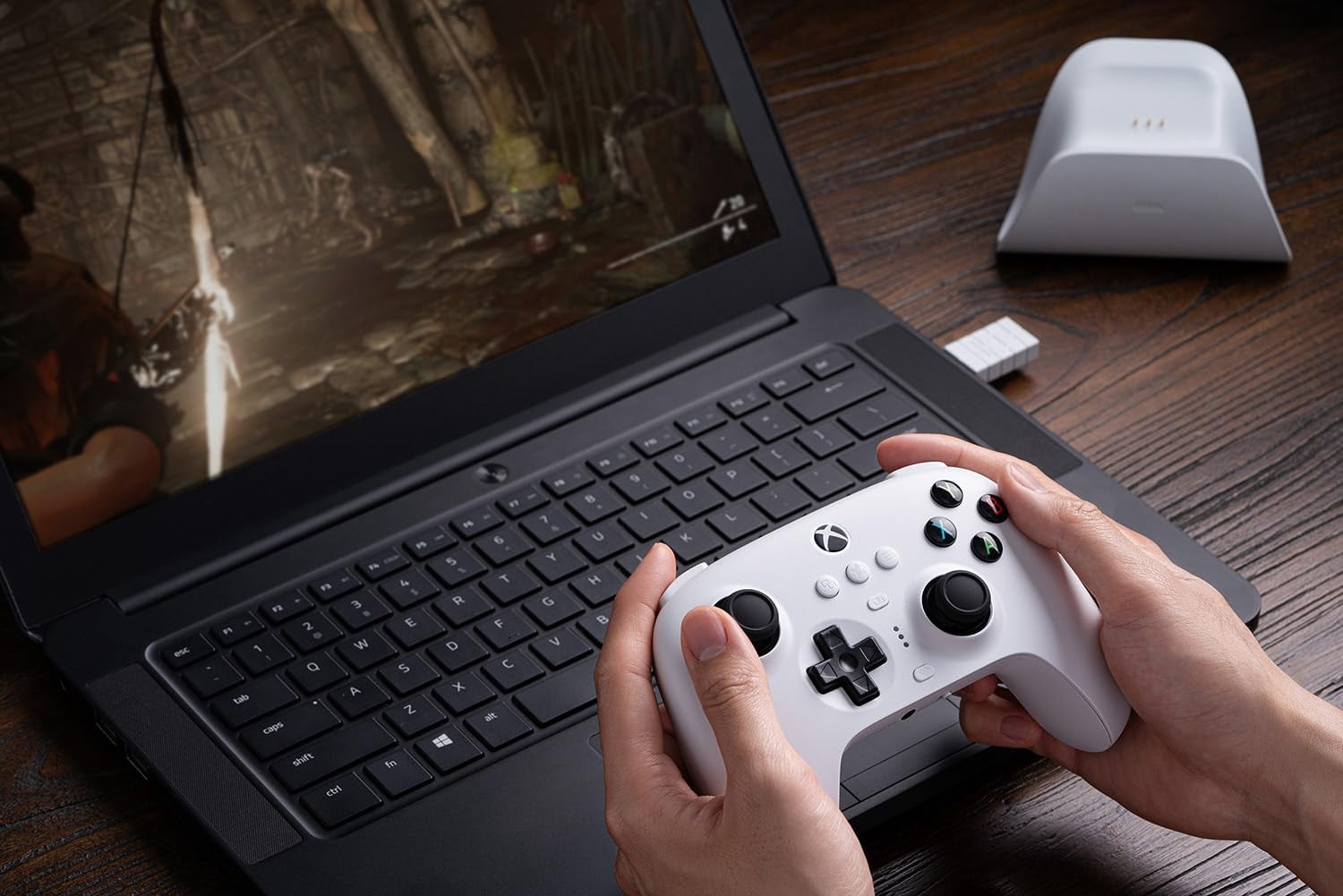 8BitDo Ultimate 3-Mode Wireless Controller with Hall Effect Joysticks and Charging Dock (White, 1 Count) 2gp5q