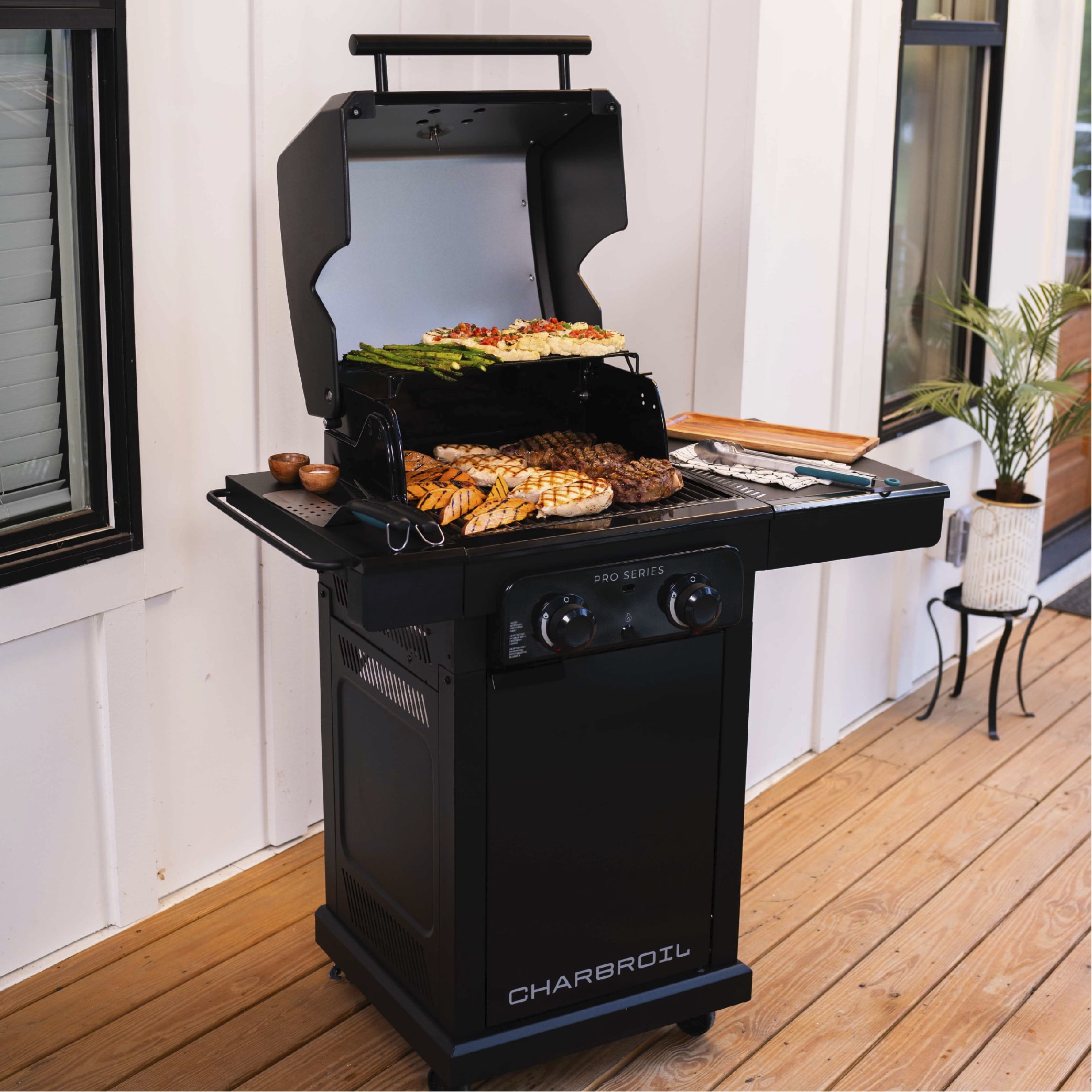 Charbroil Pro Series 2-Burner Gas Grill and Griddle (Black, 180 sq in) u232x - Image 10