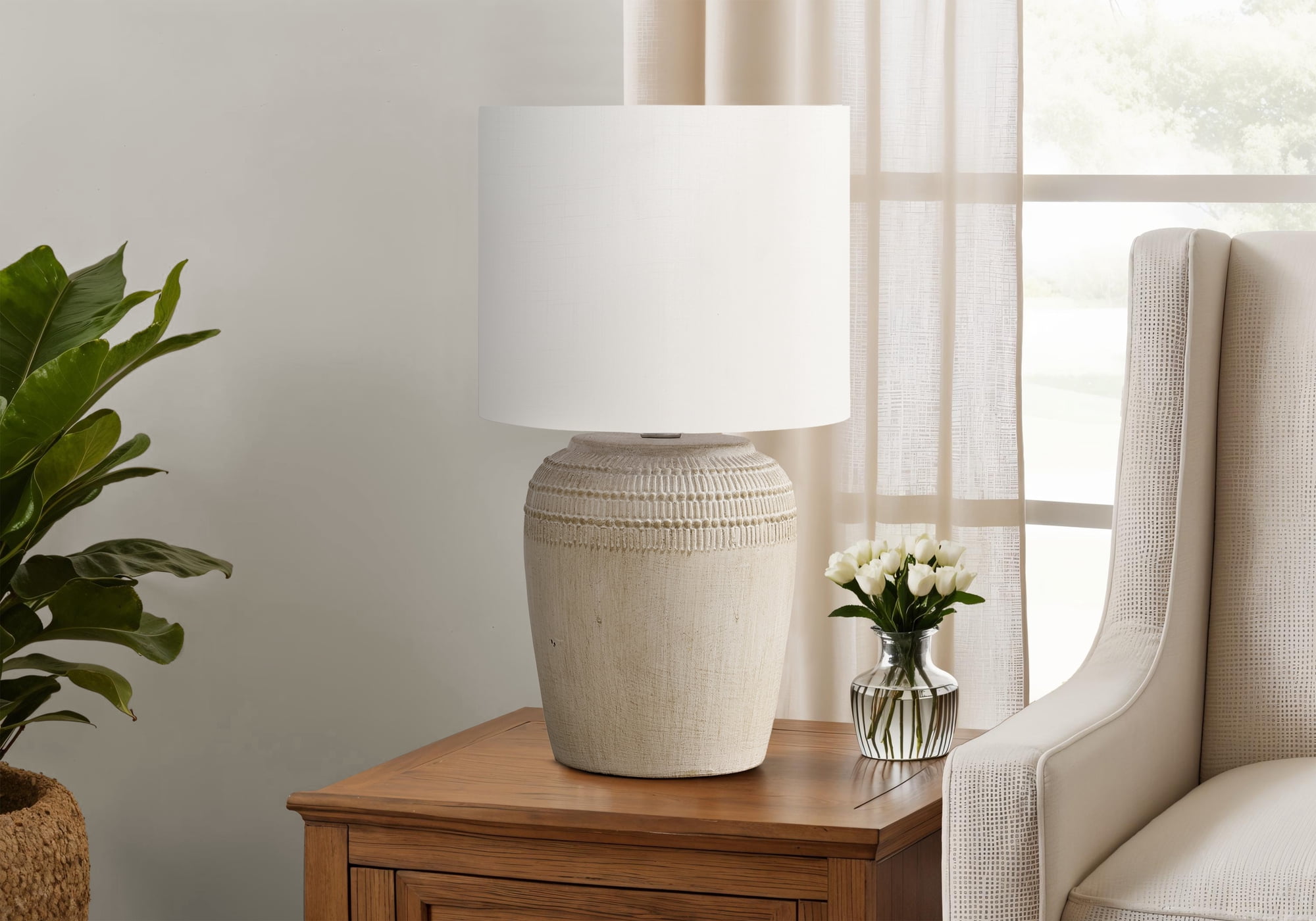Monarch Specialties Table Lamp with Textured Ceramic Base and Fabric Shade (Beige, 17 in) ca5od