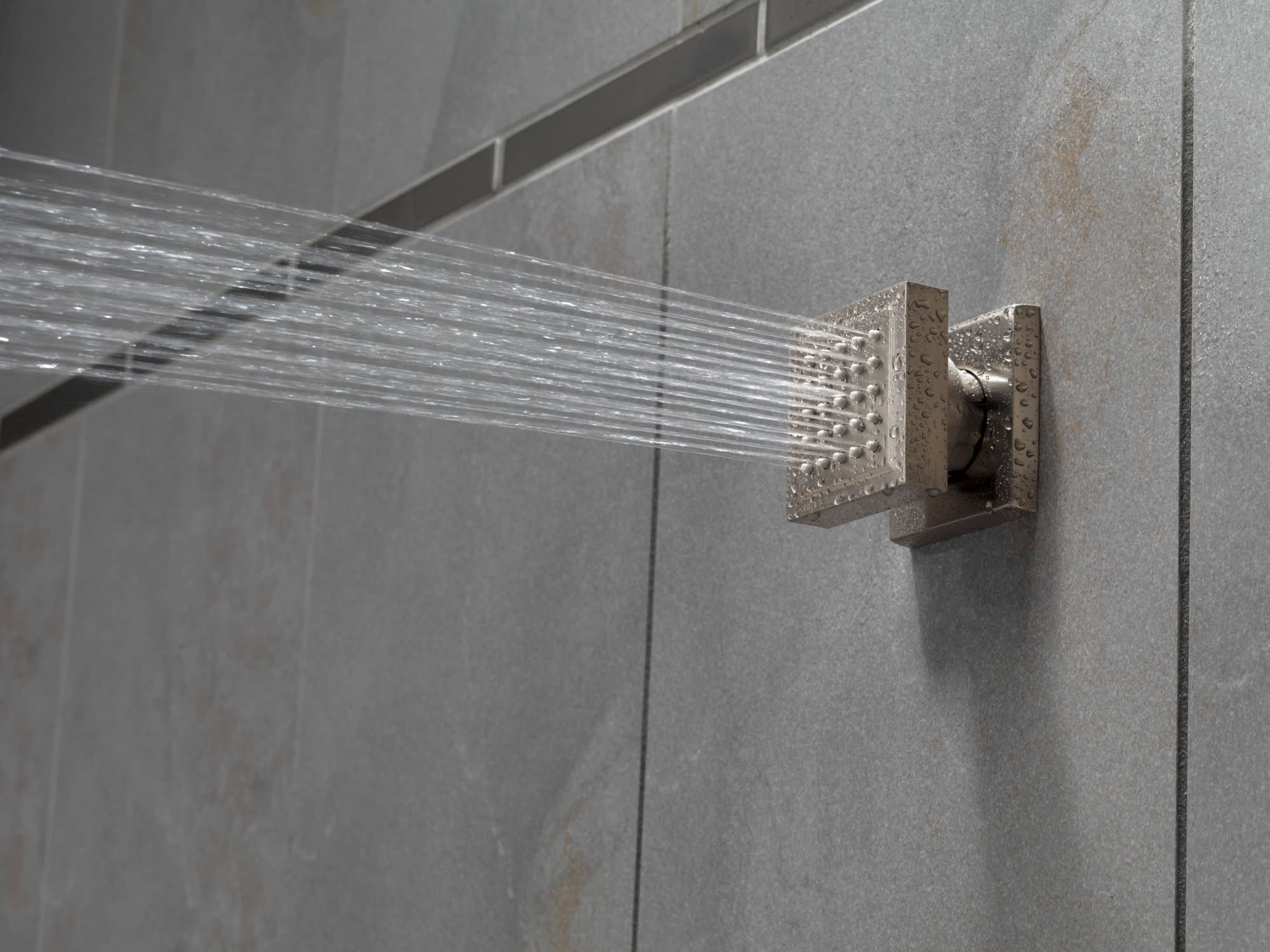 Delta Faucet 50150 Single Function Square Body Spray with Lumicoat Chrome Finish (1.75 GPM) sehye