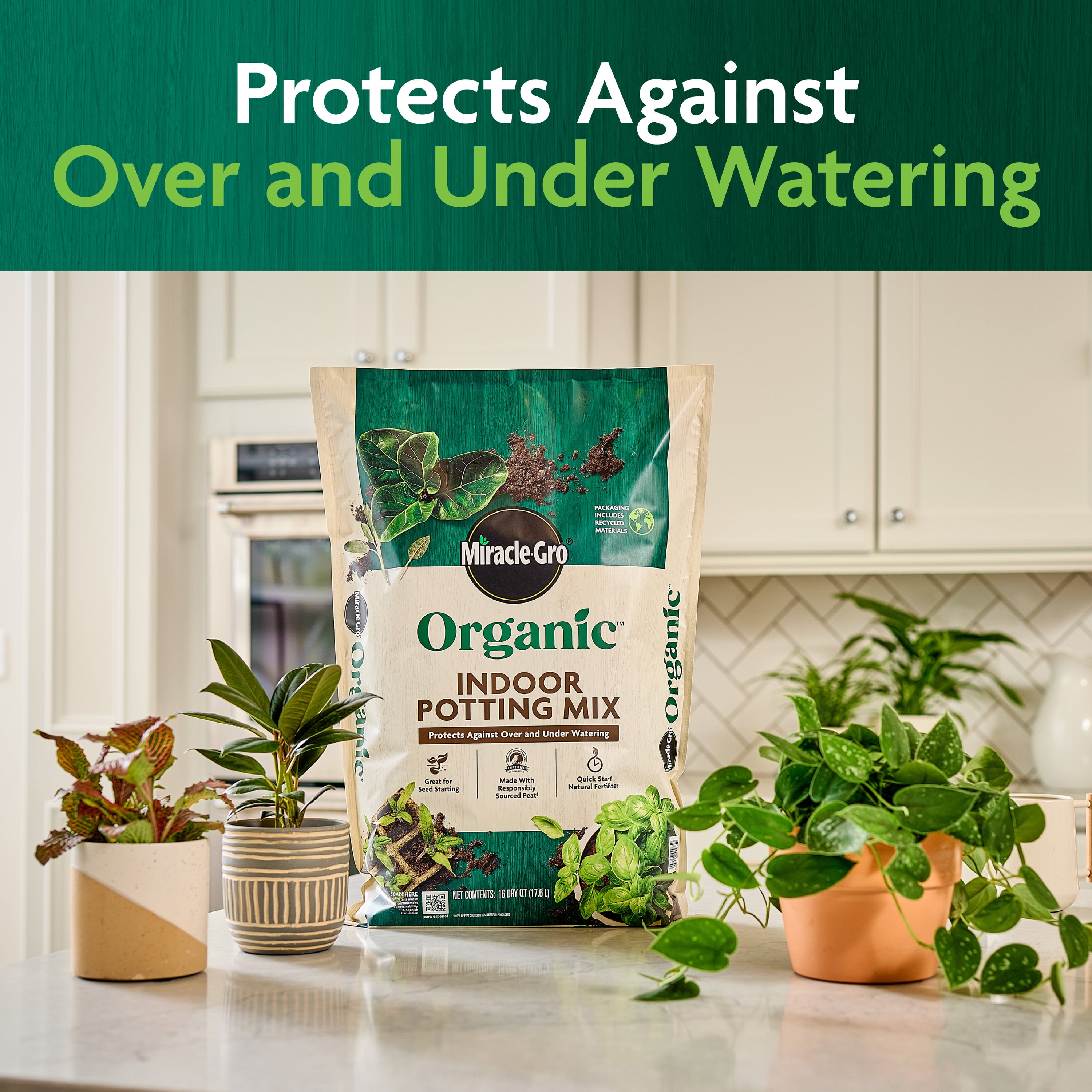 Miracle-Gro Organic Indoor Potting Mix for Container Plants (8 qt) lgg3r - Image 2