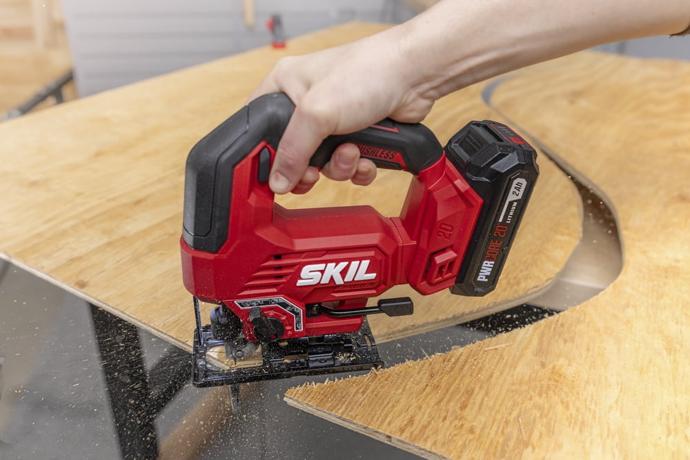 SKIL PWR CORE 20V Brushless Cordless Jigsaw Kit with 2.0Ah Battery and Charger (Red, 1 Kit) qbf0r