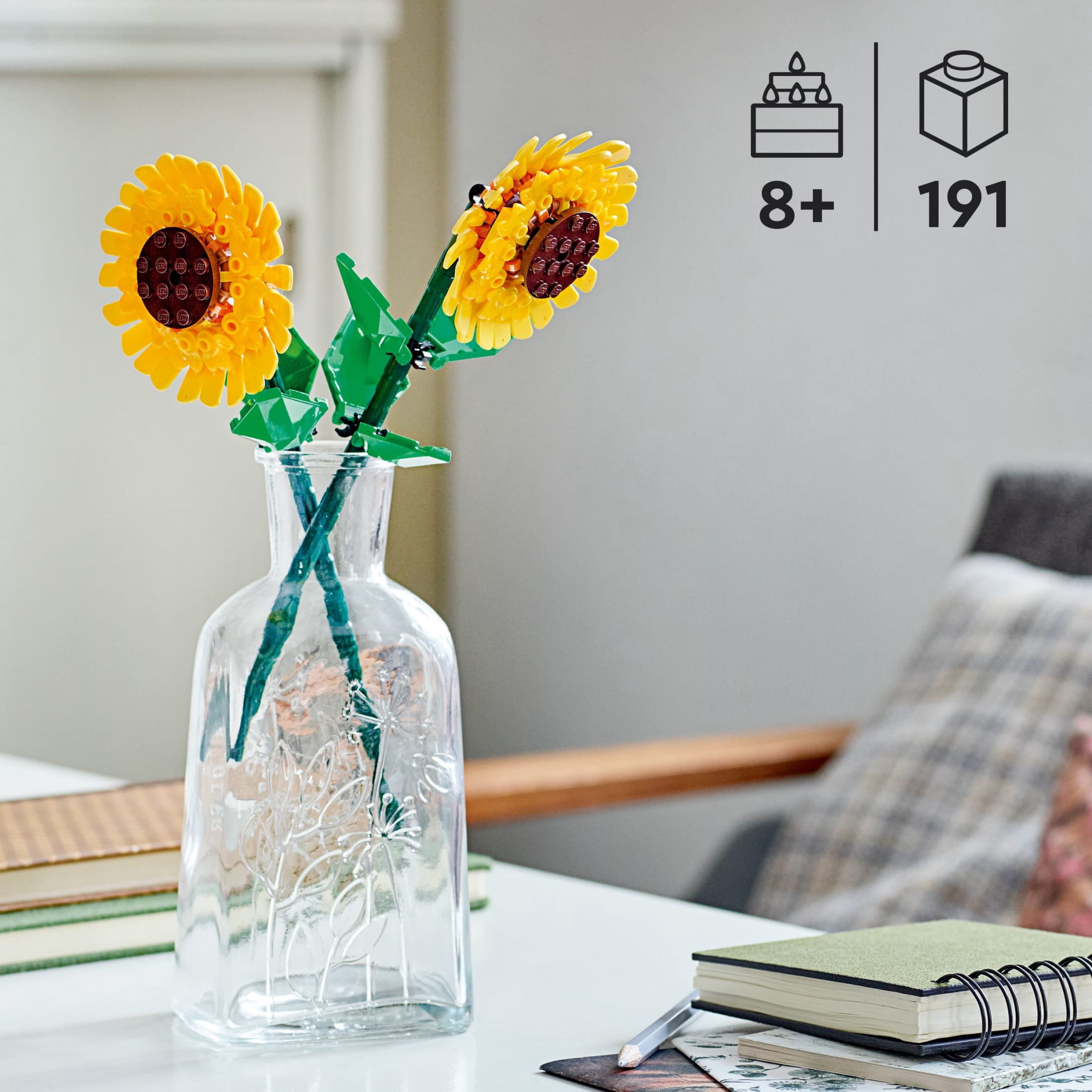 LEGO Sunflowers Building Kit, Artificial Flower Display Set for Home Decor (191 Pieces, 9.5 in. Tall) c2jbv